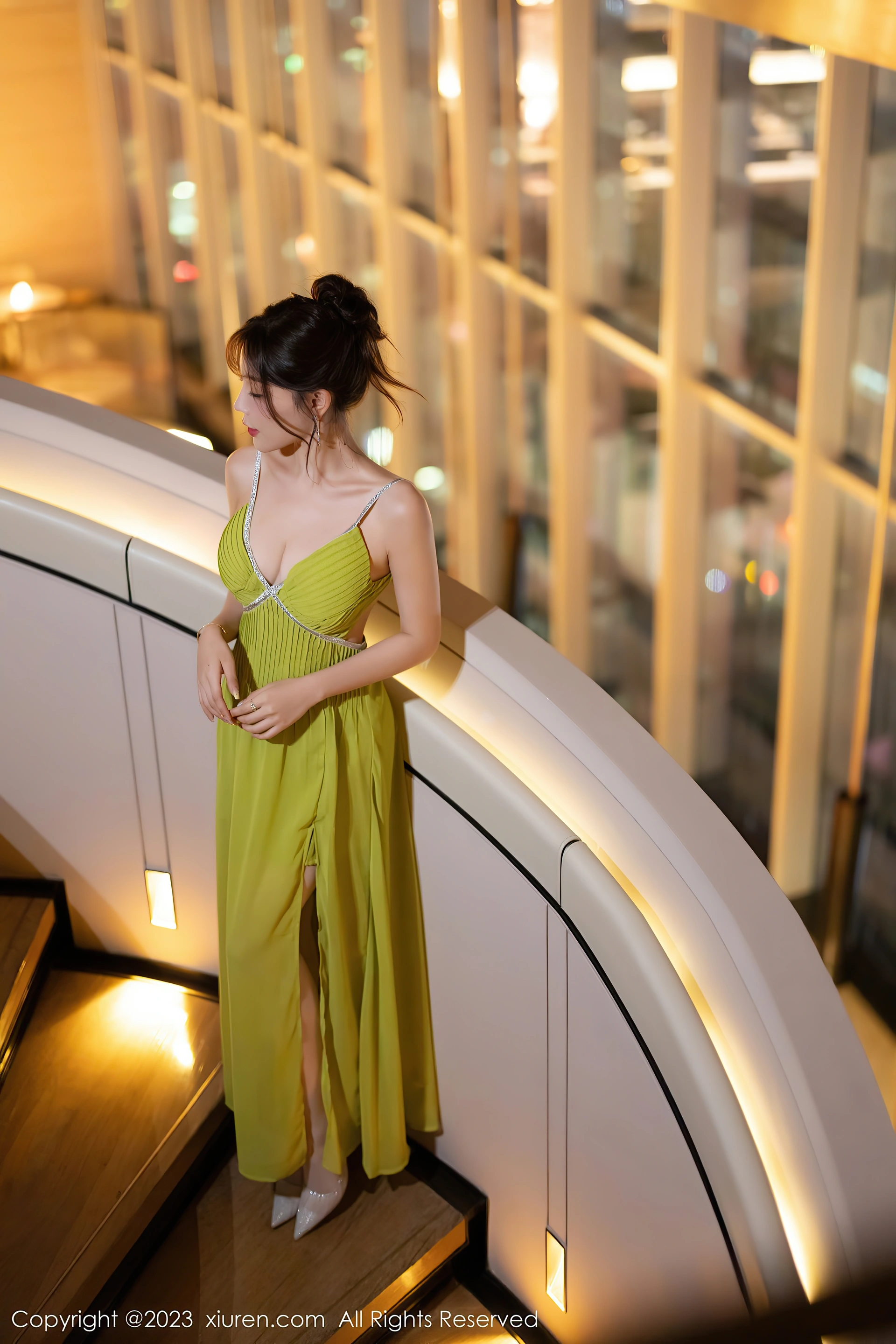 XIUREN秀人网 2023.11.21 NO.7696 徐莉芝Booty[83+1P／633MB]