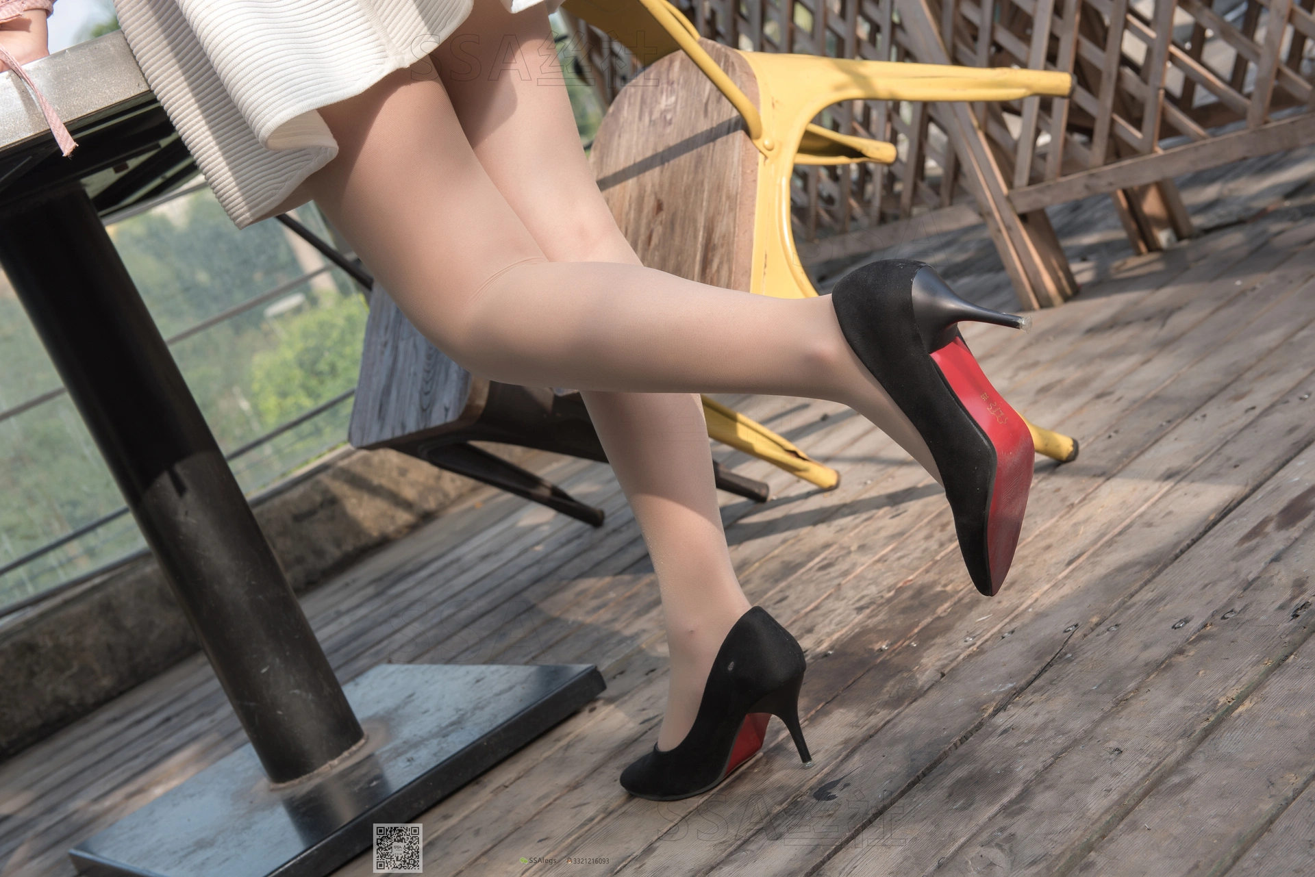 SSA丝社 超清写真 NO.052 西西 街拍小白裙[120P-2.02GB]