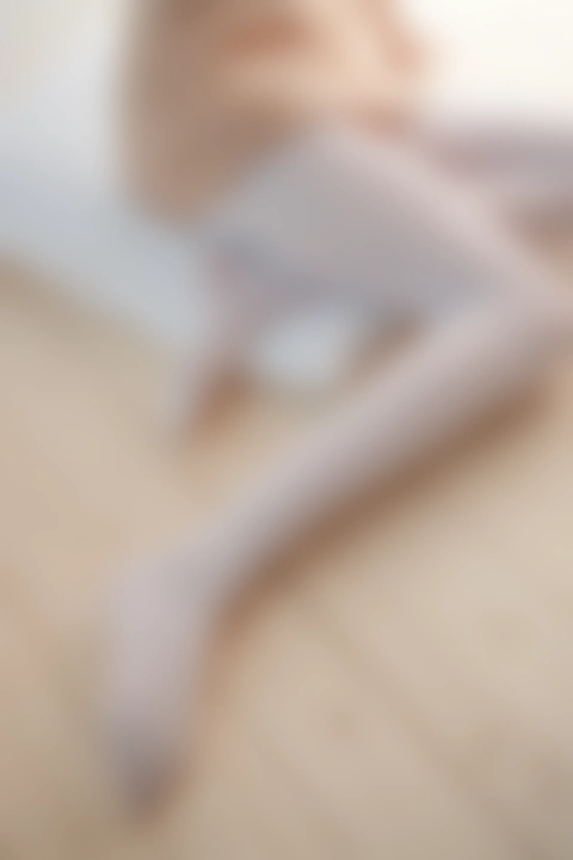 森萝财团 LOVEPLUS-004 [97P1V-2.35G]可爱, 森萝财团, 白丝, 美腿, 露背毛衣