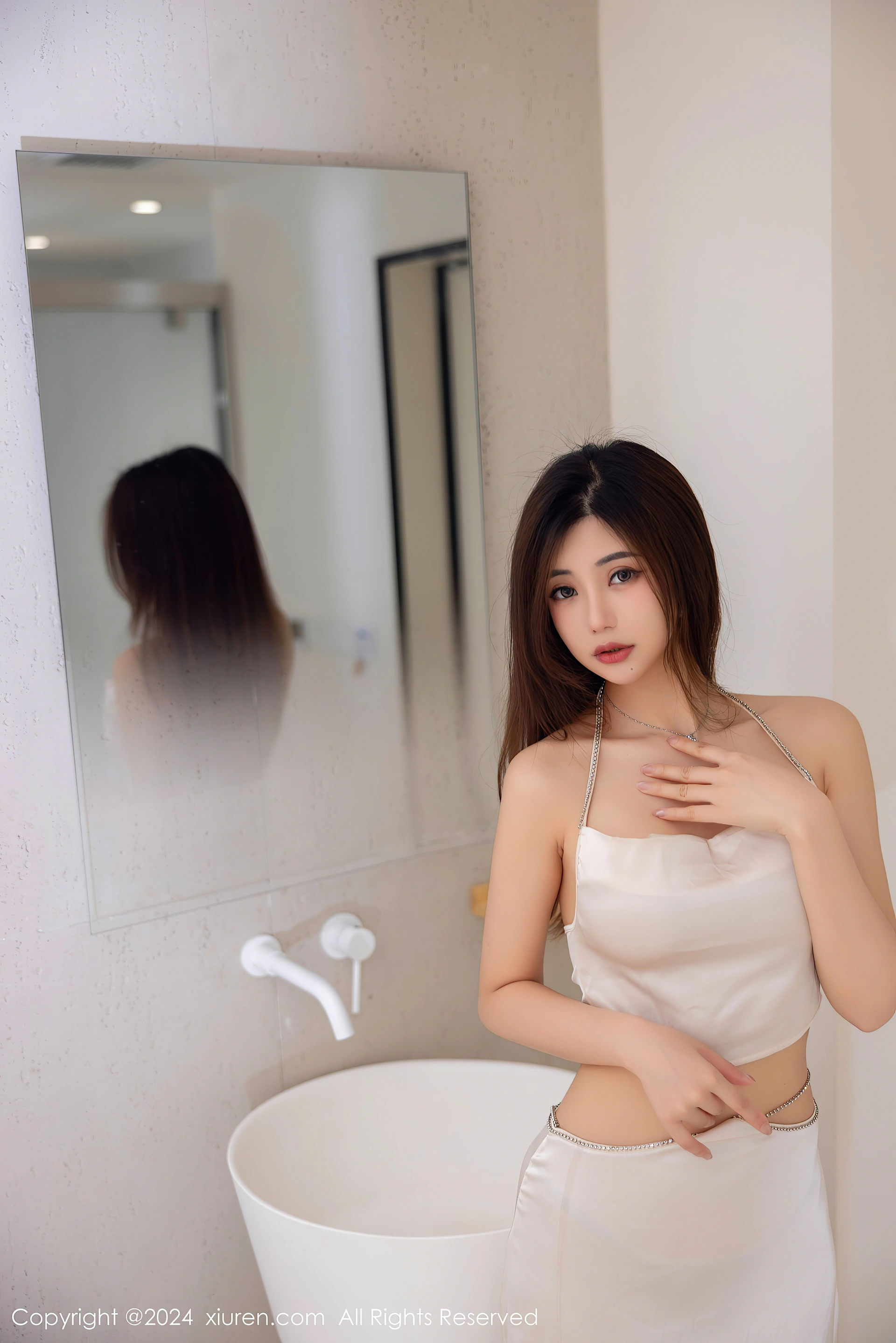 XIUREN秀人网 2024.01.12 NO.7951 绮里嘉ula[85+1P／703MB]