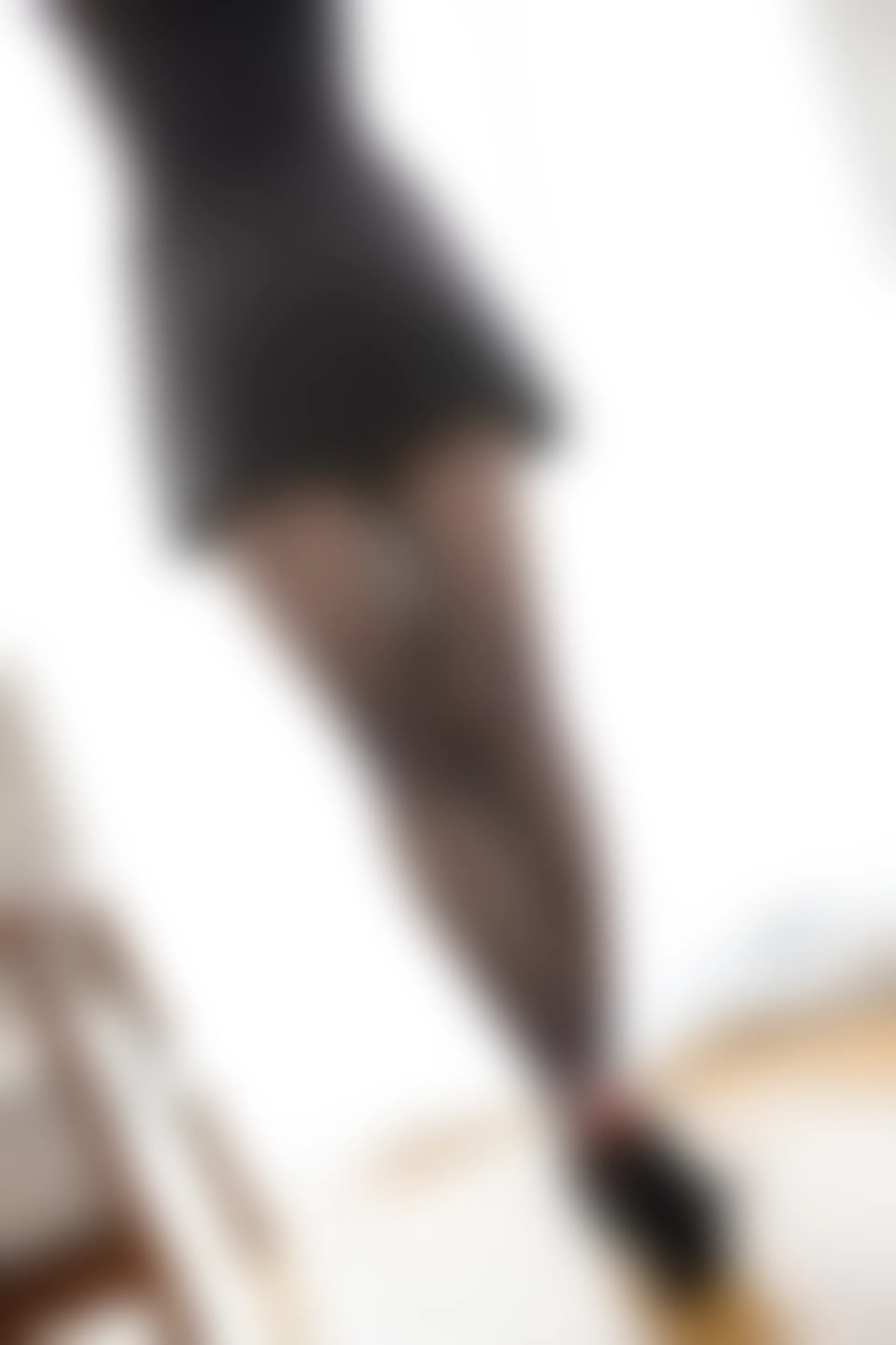 森萝财团 X-018 [132P1V-1.66G]制服, 森萝财团, 美腿, 美足, 黑丝