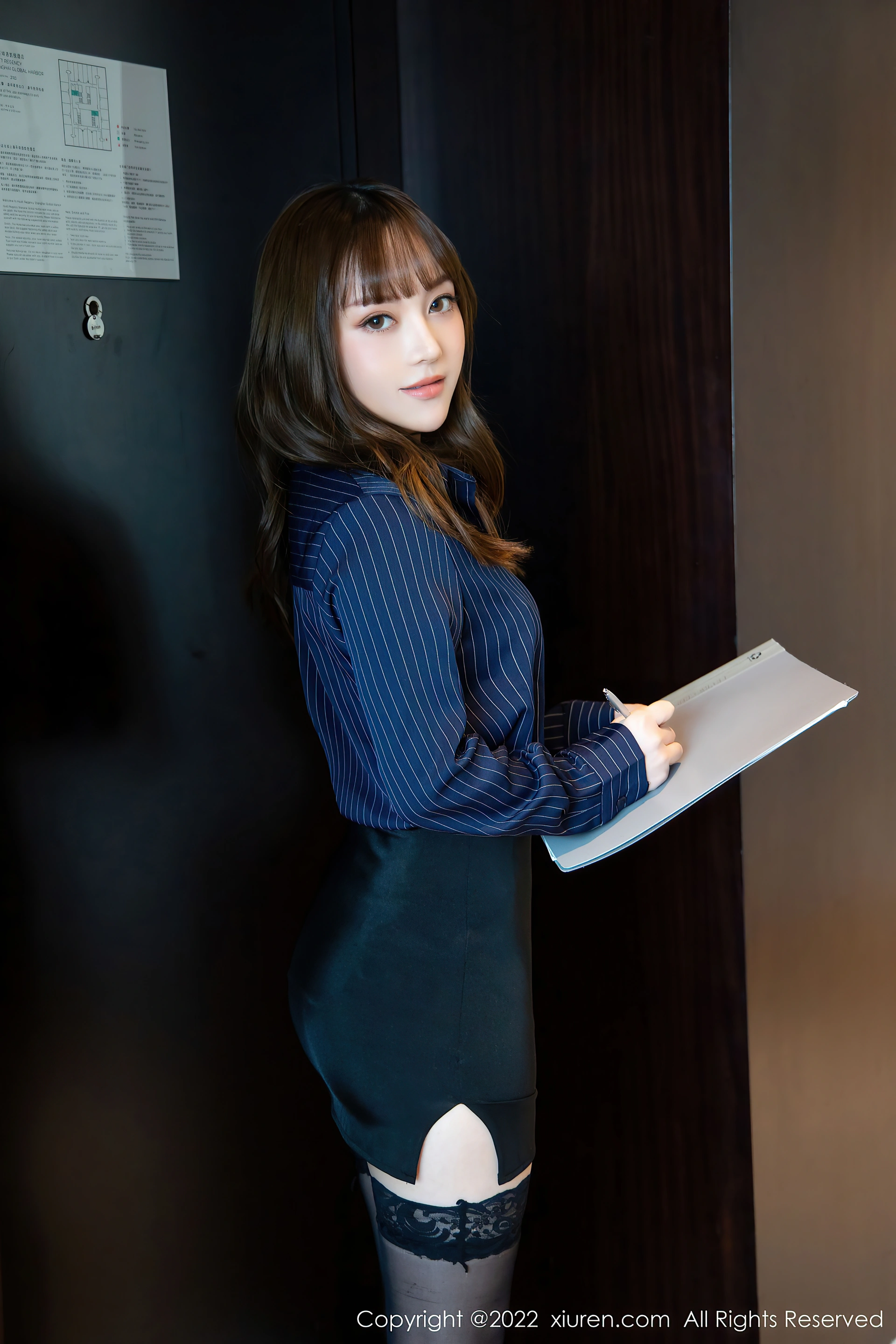 XiuRen秀人网 2022.02.14 No.4579 豆瓣酱 OL装扮[99+1P 966MB]