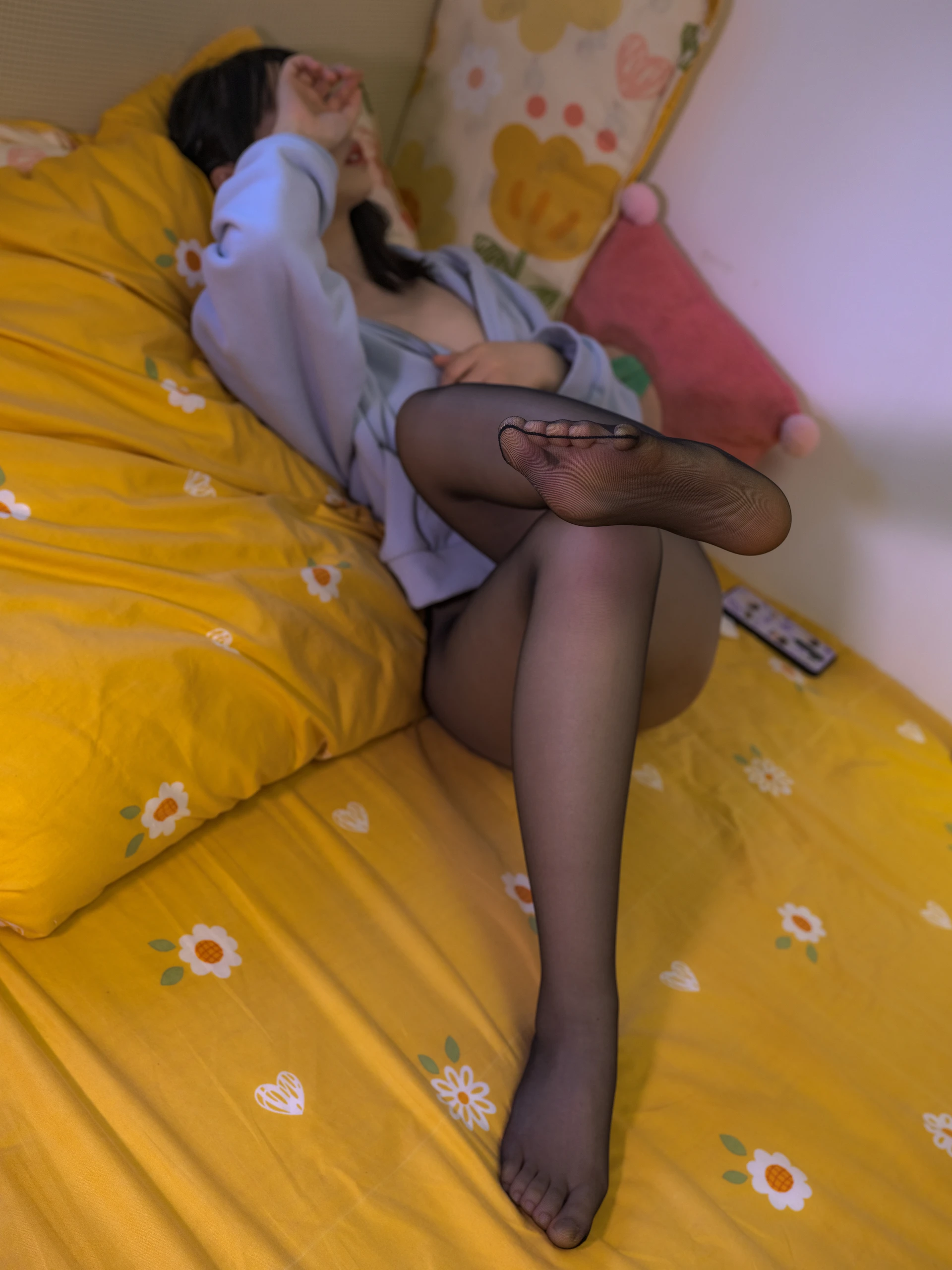 森萝财团 月下-07 小夜 黑丝 10D 超薄 [100P1V-9.44GB]