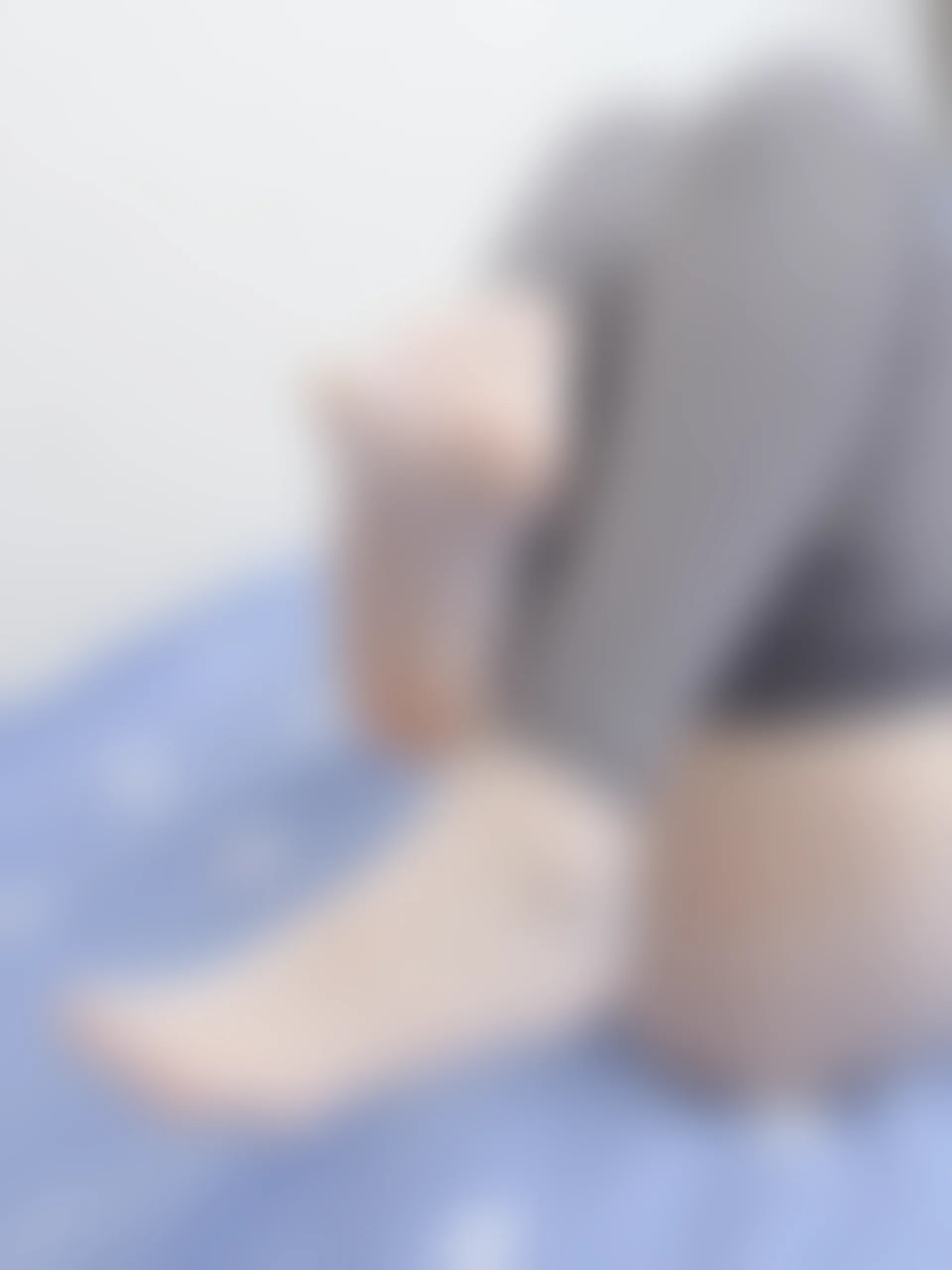 森萝财团 晴涩-11E 4K 白丝瑜伽服 [104P1V-7.44GB]