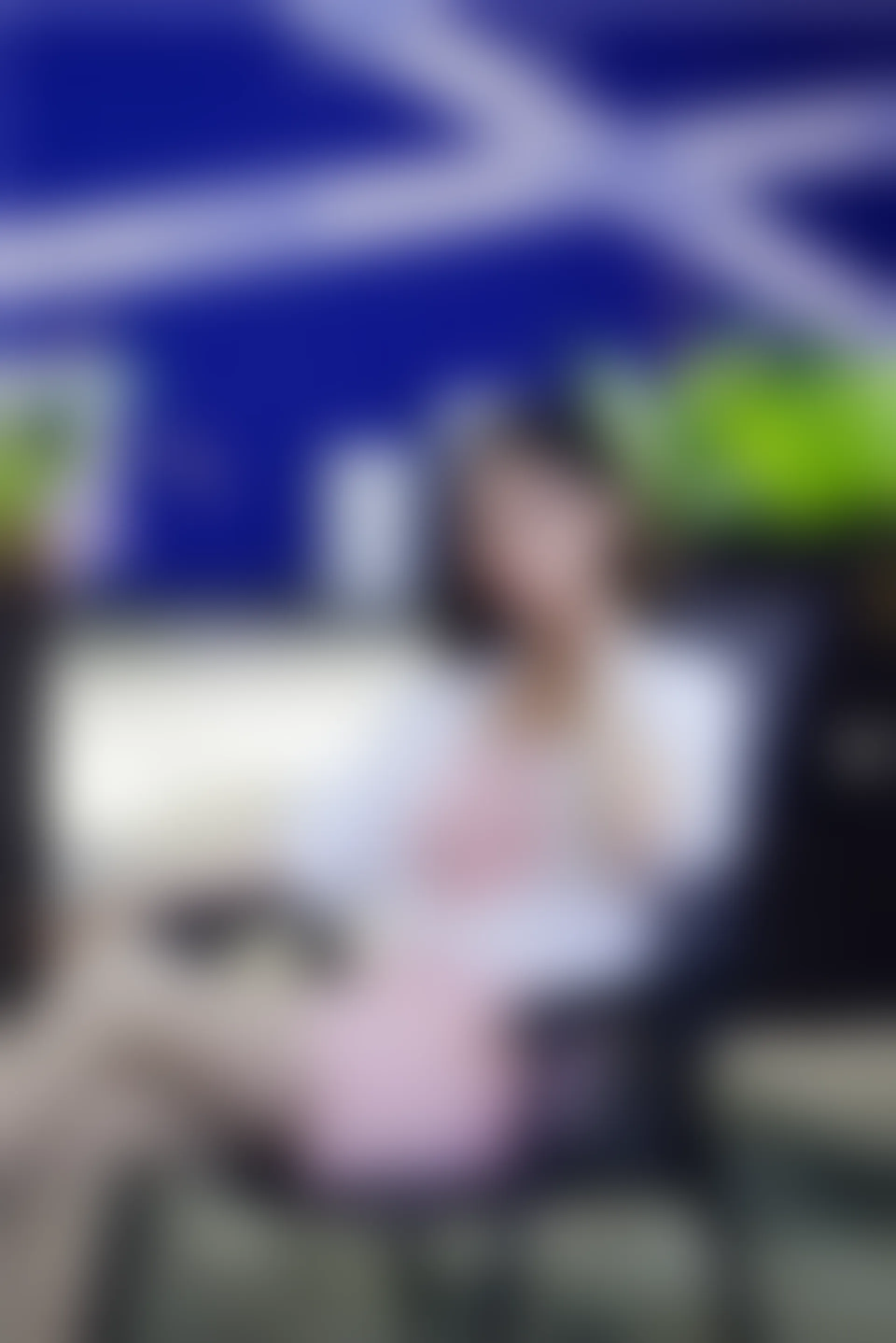 初夏女神 NO.066 大发 周末兼职[226P+1V／7.36GB]