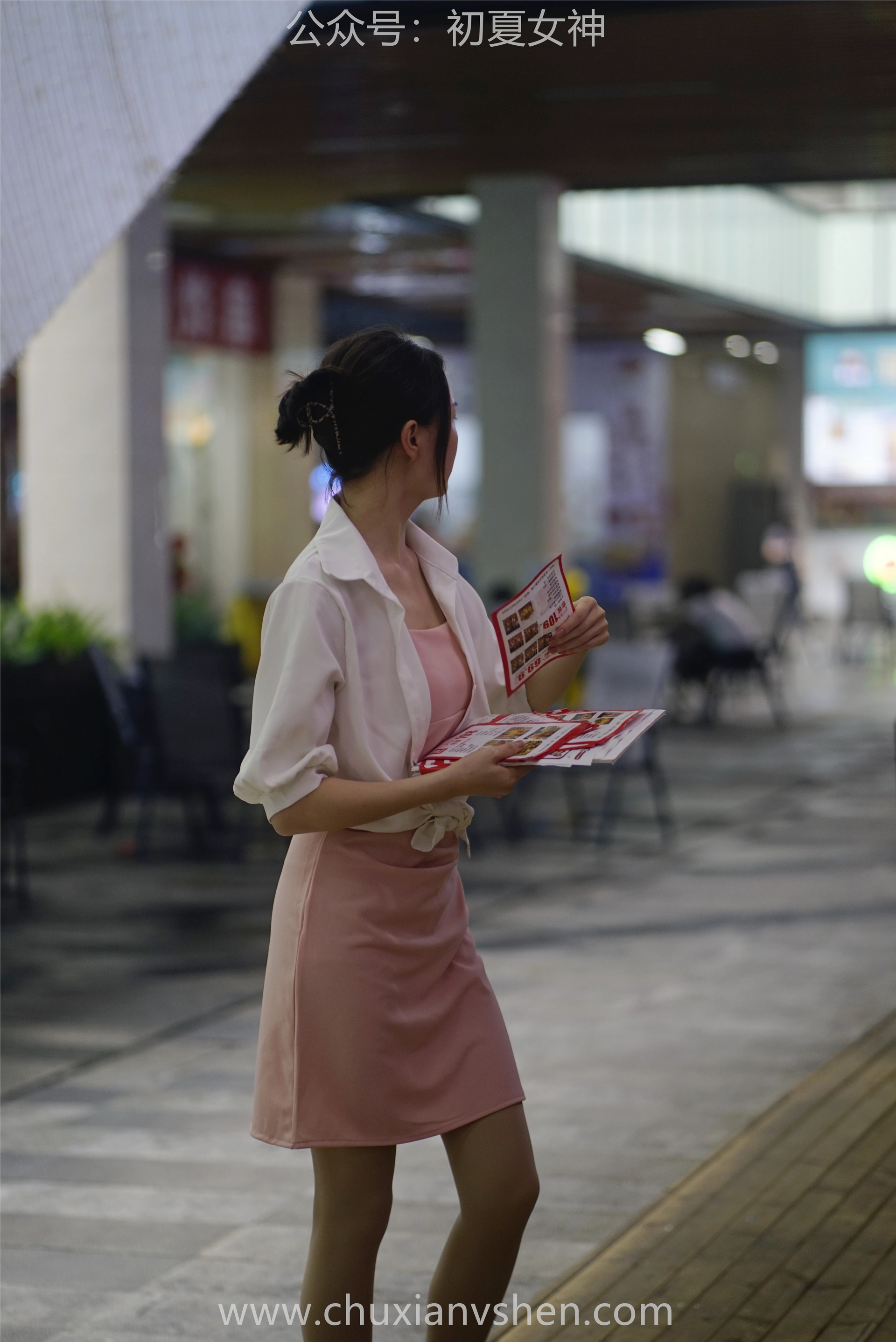 初夏女神 NO.066 大发 周末兼职[226P+1V／7.36GB]