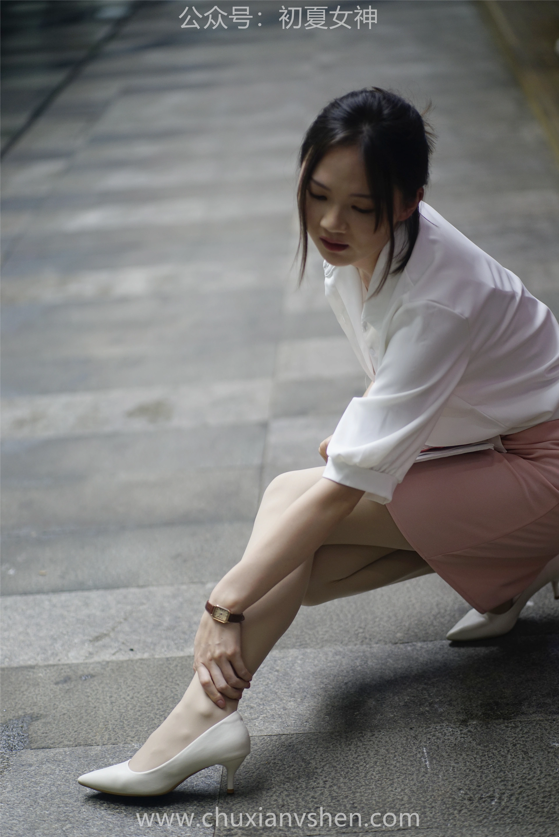 初夏女神 NO.066 大发 周末兼职[226P+1V／7.36GB]