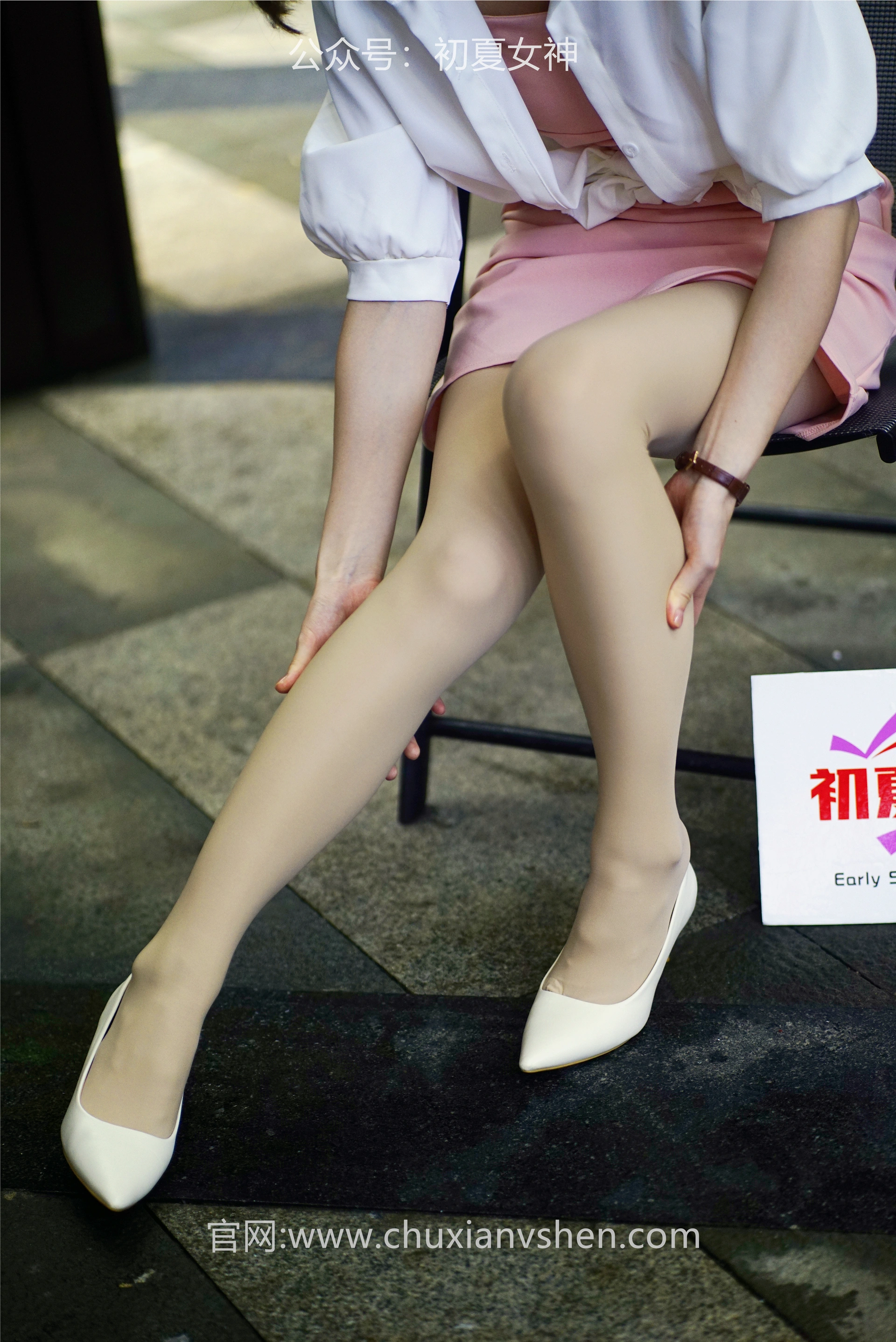 初夏女神 NO.066 大发 周末兼职[226P+1V／7.36GB]