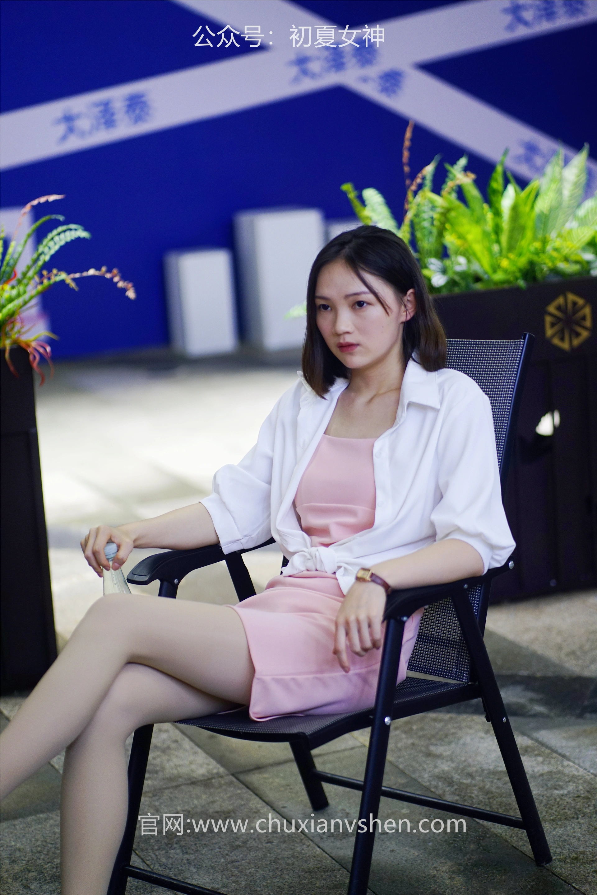 初夏女神 NO.066 大发 周末兼职[226P+1V／7.36GB]