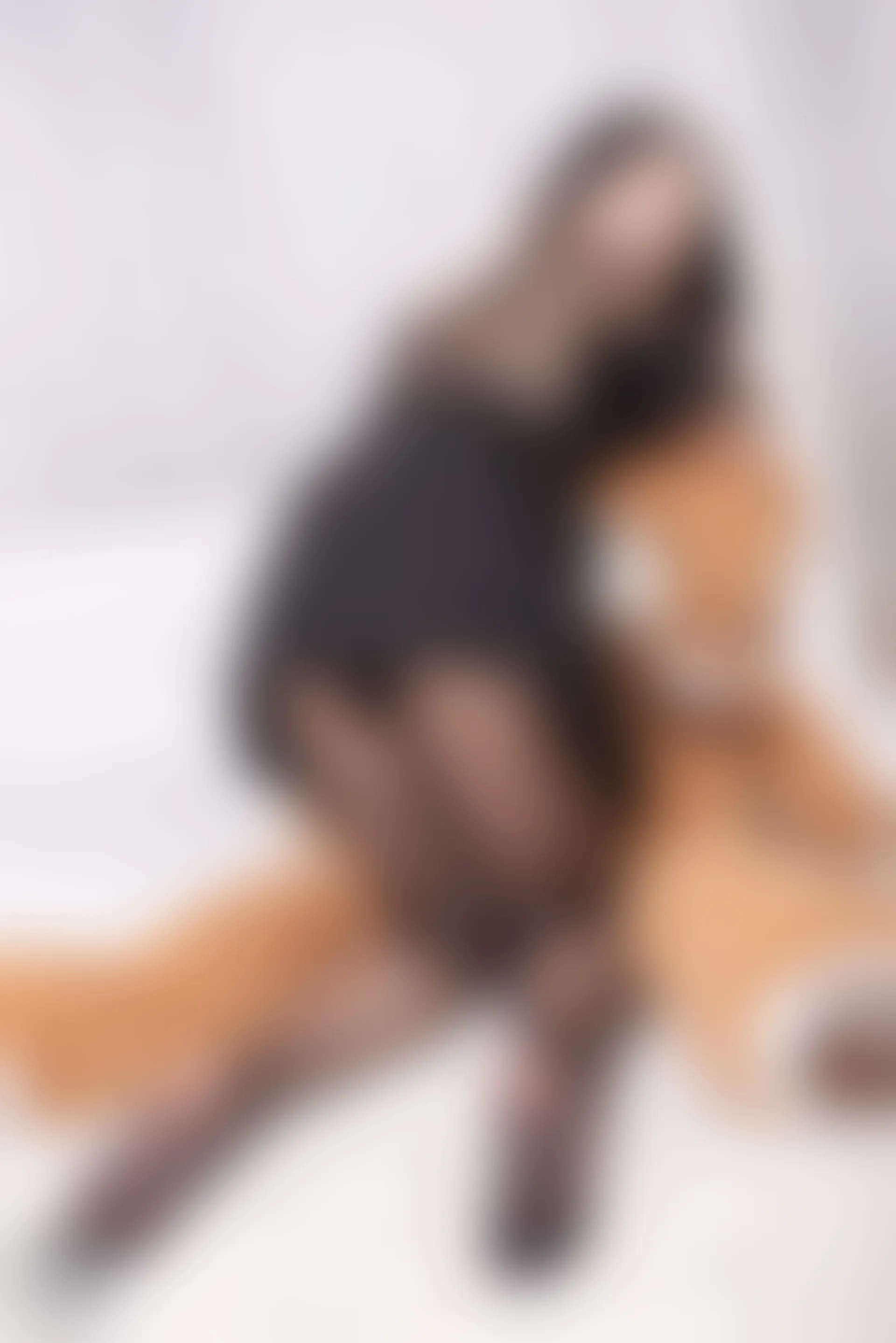 SSA丝社 超清写真 NO.174 蓉蓉 黑色连衣裙黑丝与玩偶互动裸足穿搭示范[135P／1.65GB]