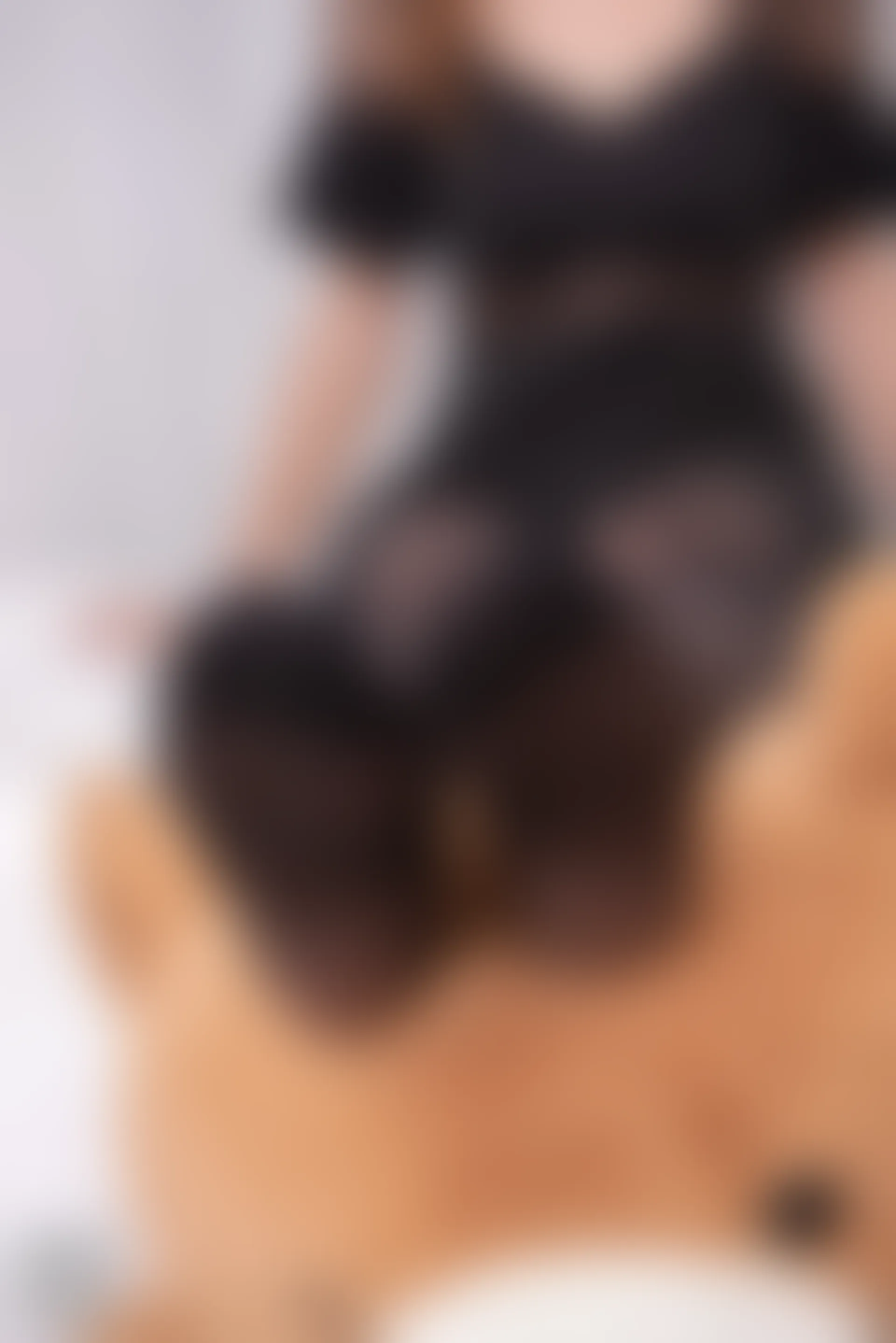 SSA丝社 超清写真 NO.174 蓉蓉 黑色连衣裙黑丝与玩偶互动裸足穿搭示范[135P／1.65GB]