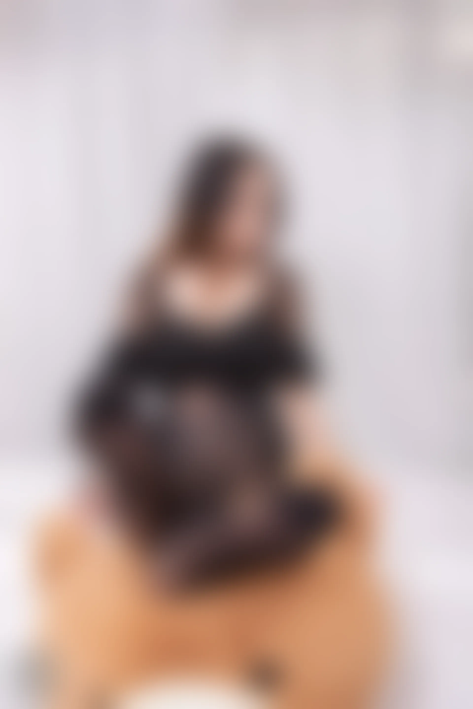 SSA丝社 超清写真 NO.174 蓉蓉 黑色连衣裙黑丝与玩偶互动裸足穿搭示范[135P／1.65GB]