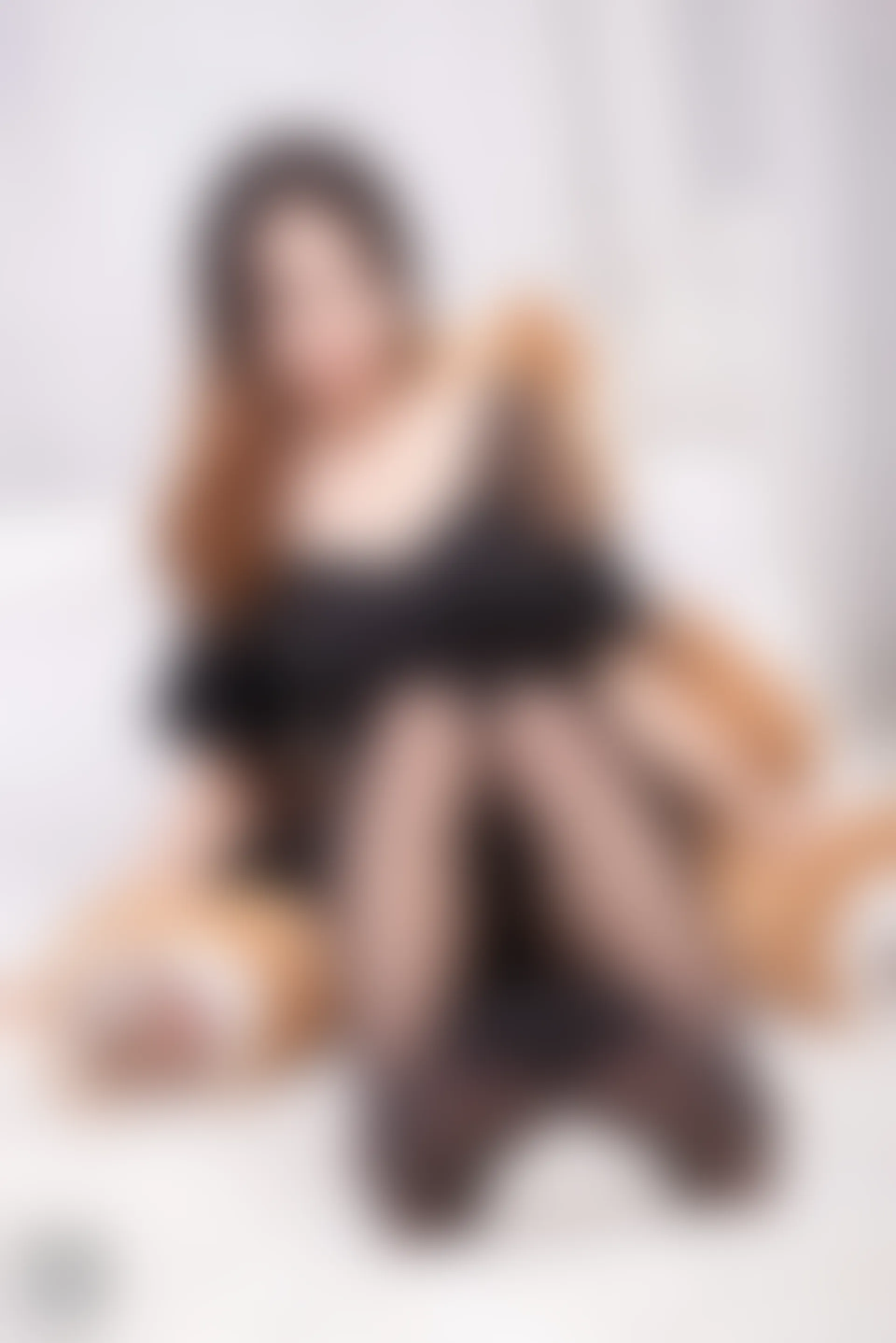 SSA丝社 超清写真 NO.174 蓉蓉 黑色连衣裙黑丝与玩偶互动裸足穿搭示范[135P／1.65GB]