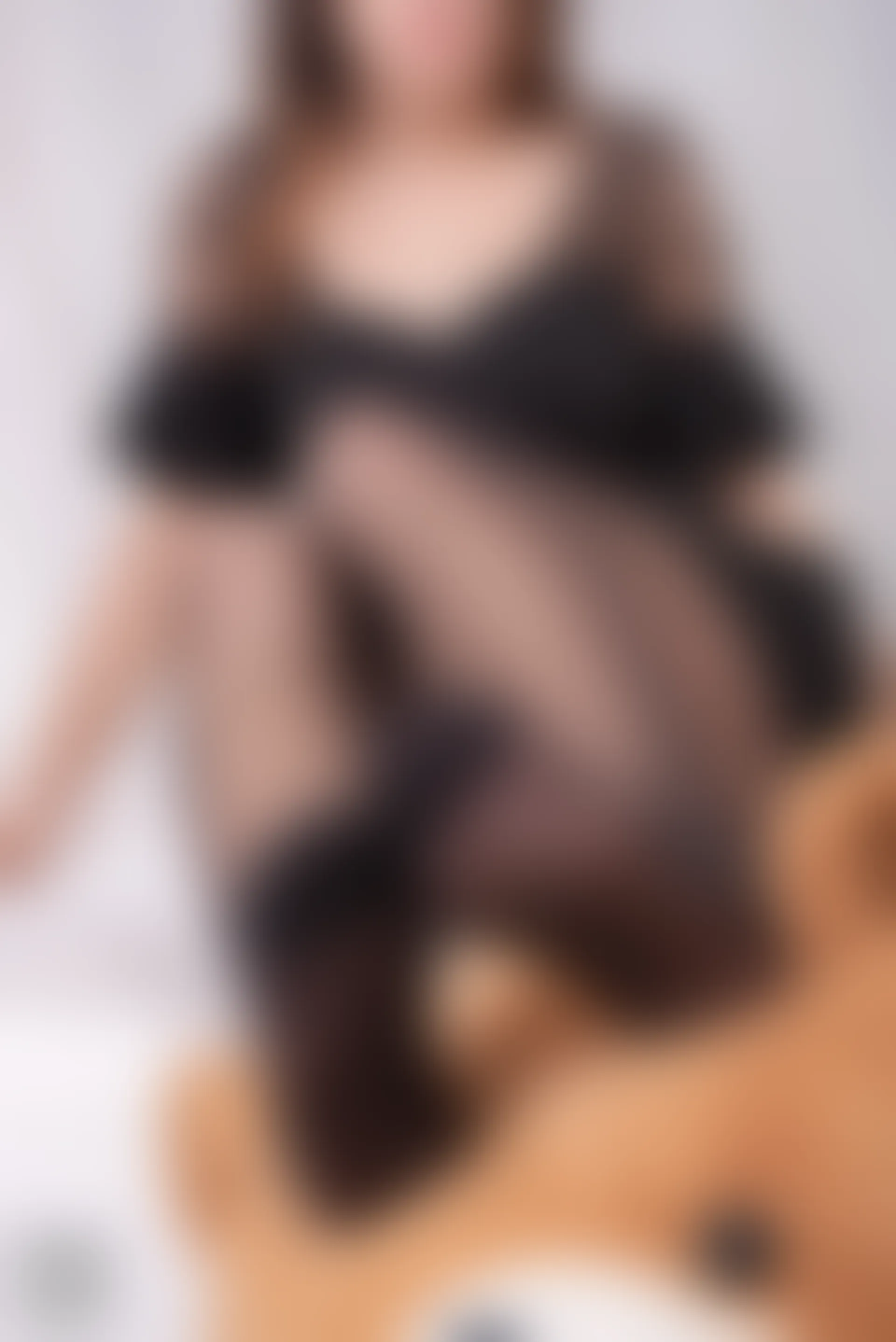 SSA丝社 超清写真 NO.174 蓉蓉 黑色连衣裙黑丝与玩偶互动裸足穿搭示范[135P／1.65GB]