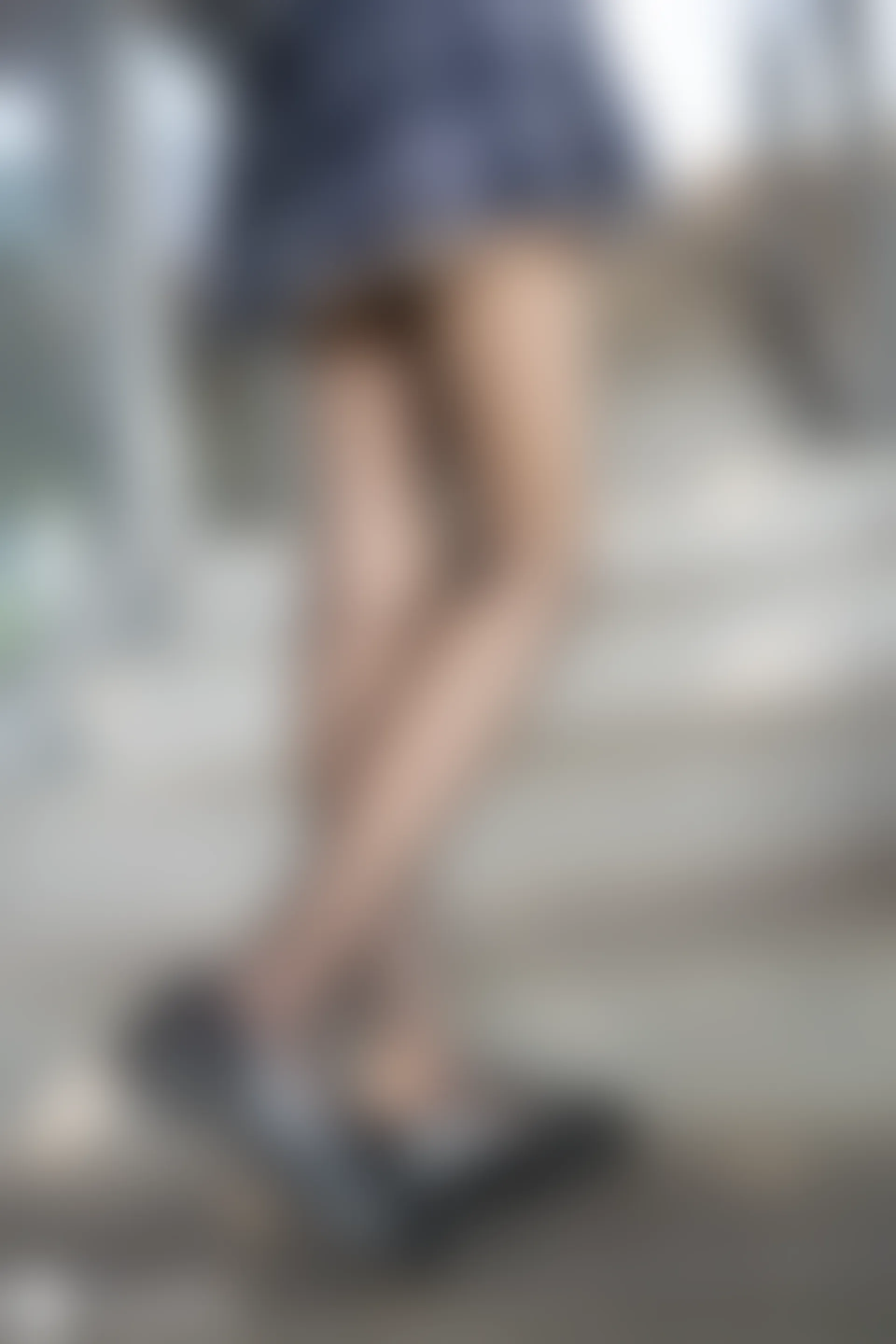 D53.007 楼梯上的黑丝 [40P-112MB]