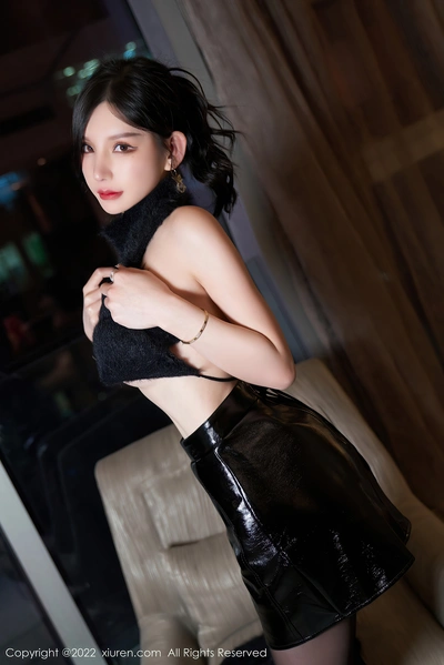 XiuRen秀人网 2022.01.07 No.4437 周于希Sally 黑丝美腿[88+1P 919MB]