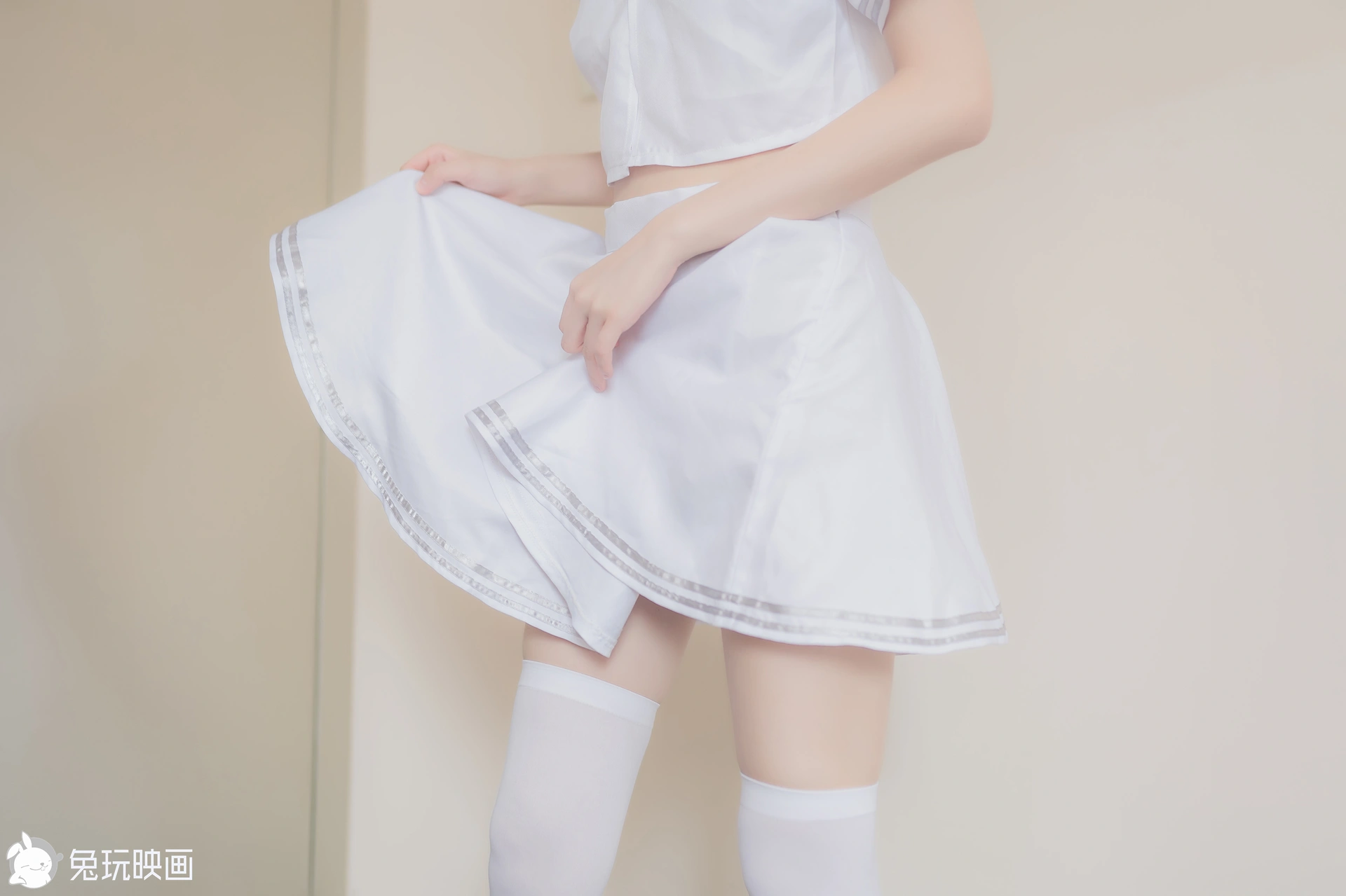 C28.006 阳光和白裙 [40P-56MB]
