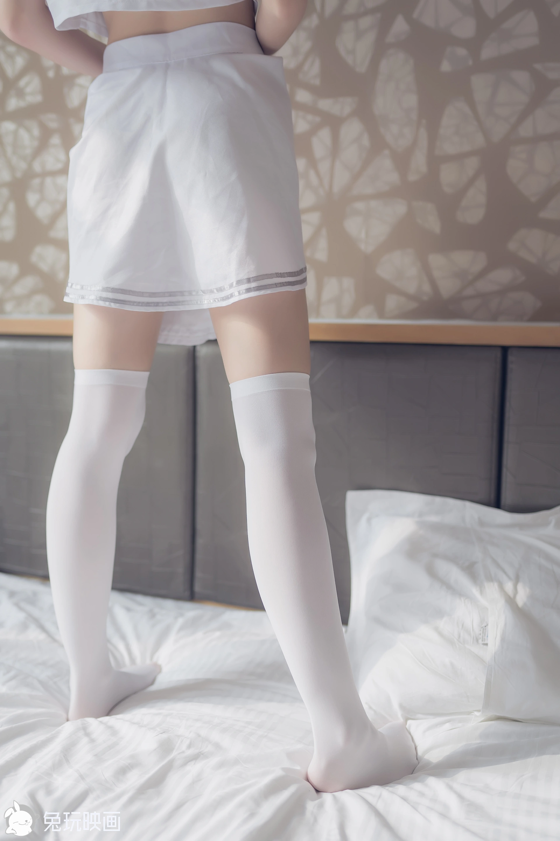 C28.006 阳光和白裙 [40P-56MB]