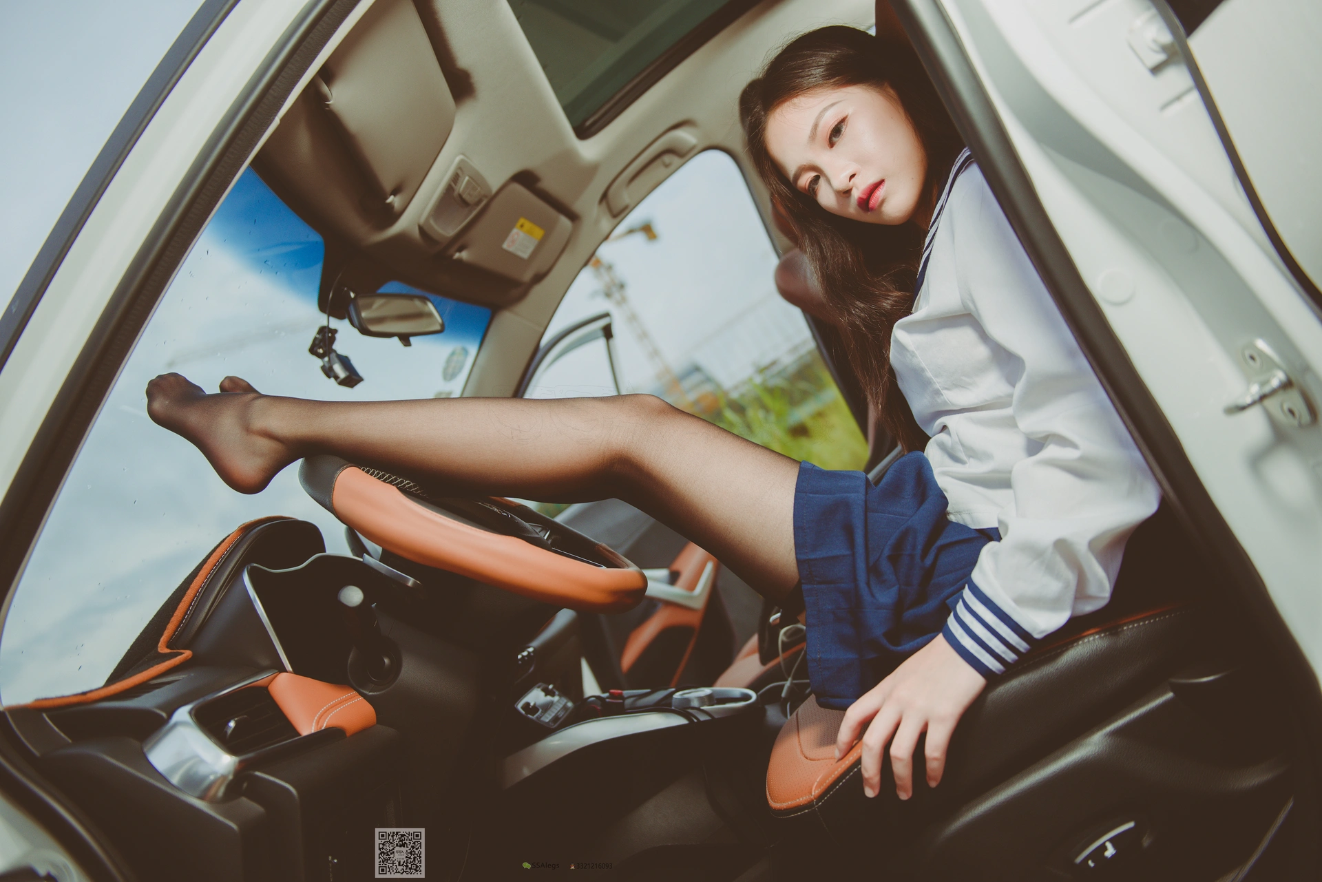 SSA丝社 超清写真 NO.017 佳佳 小丝妹佳佳练车记[63P／1.02GB]