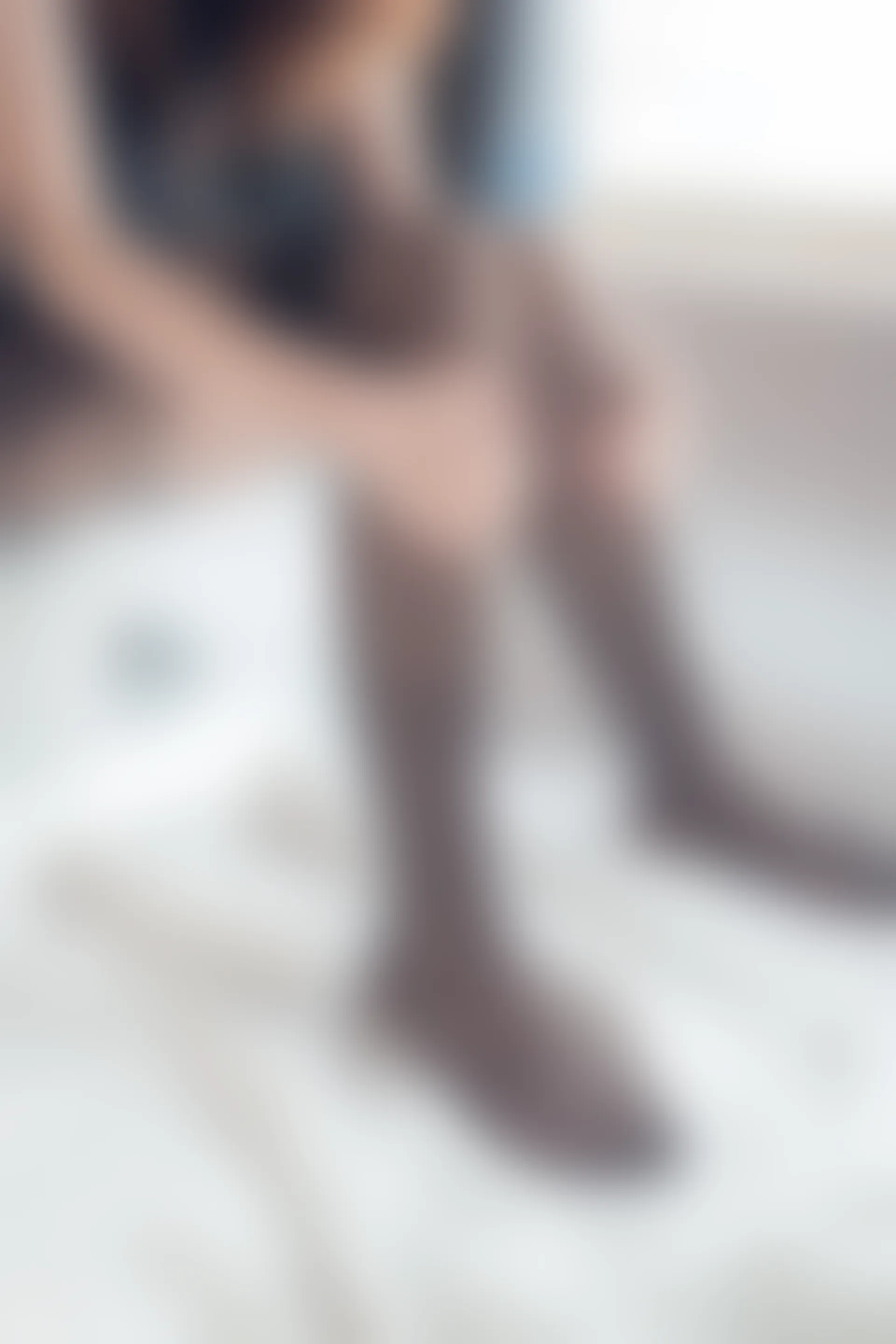 C29.001 大姐姐的黑纱裙 [40P-76MB]