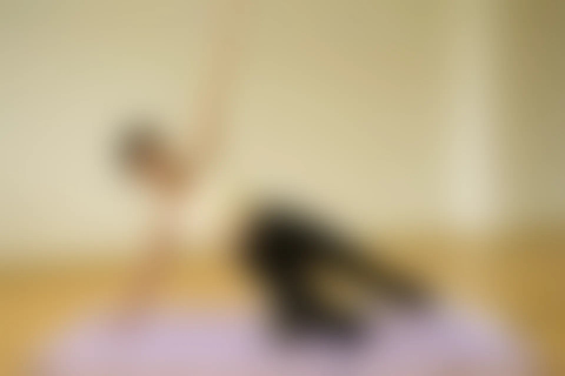 初夏女神 NO.101 点点 瑜伽课[140P+1V／5.57GB]