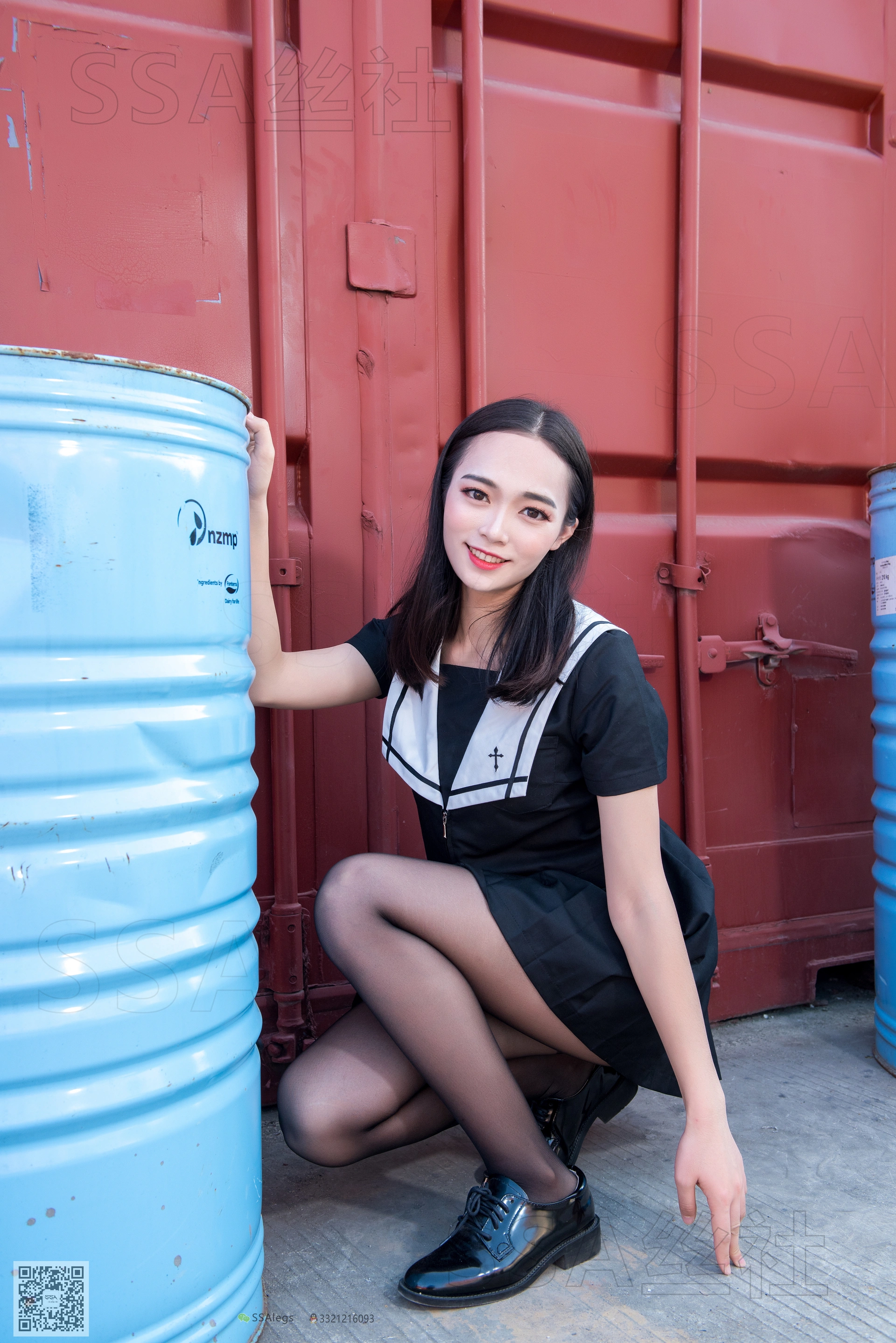 SSA丝社 超清写真 NO.049 小凤 笑容甜美小凤逛街回家沙发小憩[99P-1.69GB]