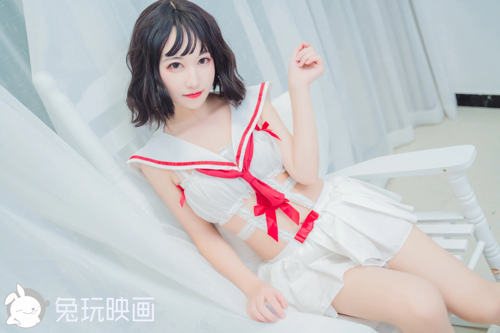 C33.002 红白水手裙 [40P-590MB]