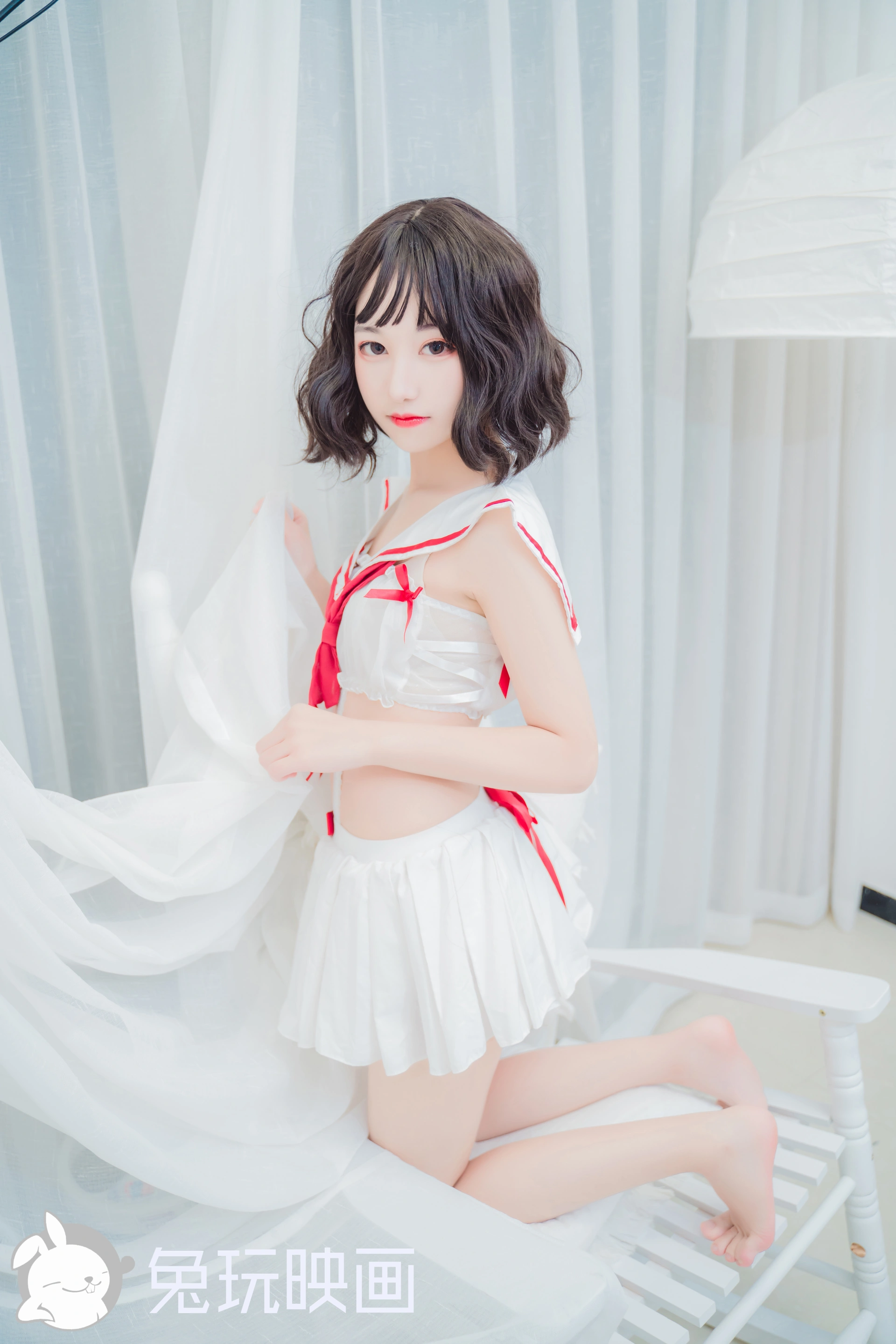 C33.002 红白水手裙 [40P-590MB]