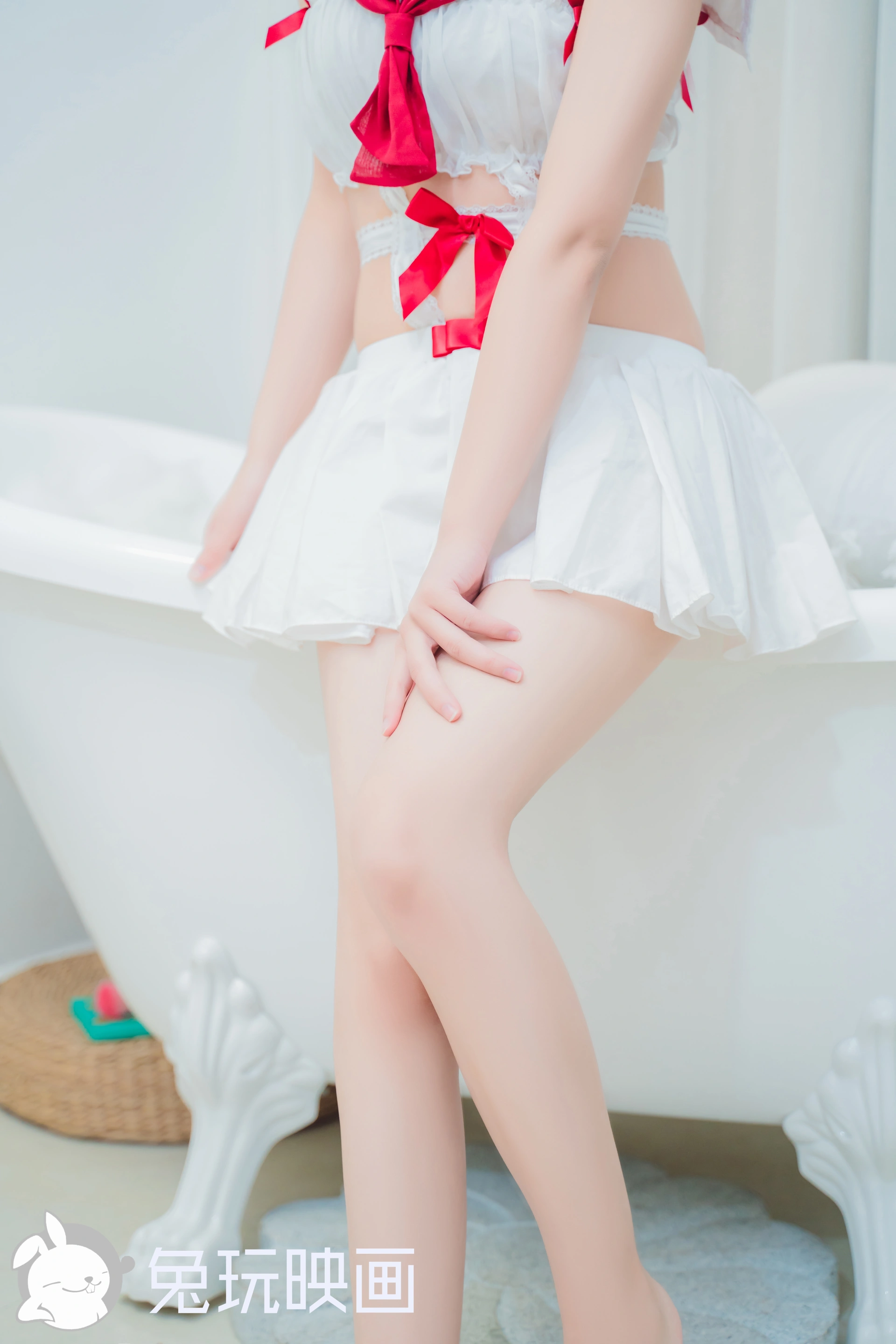 C33.002 红白水手裙 [40P-590MB]
