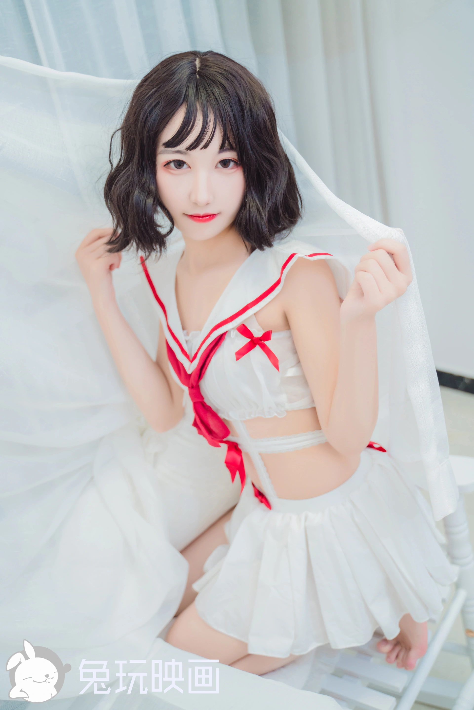 C33.002 红白水手裙 [40P-590MB]