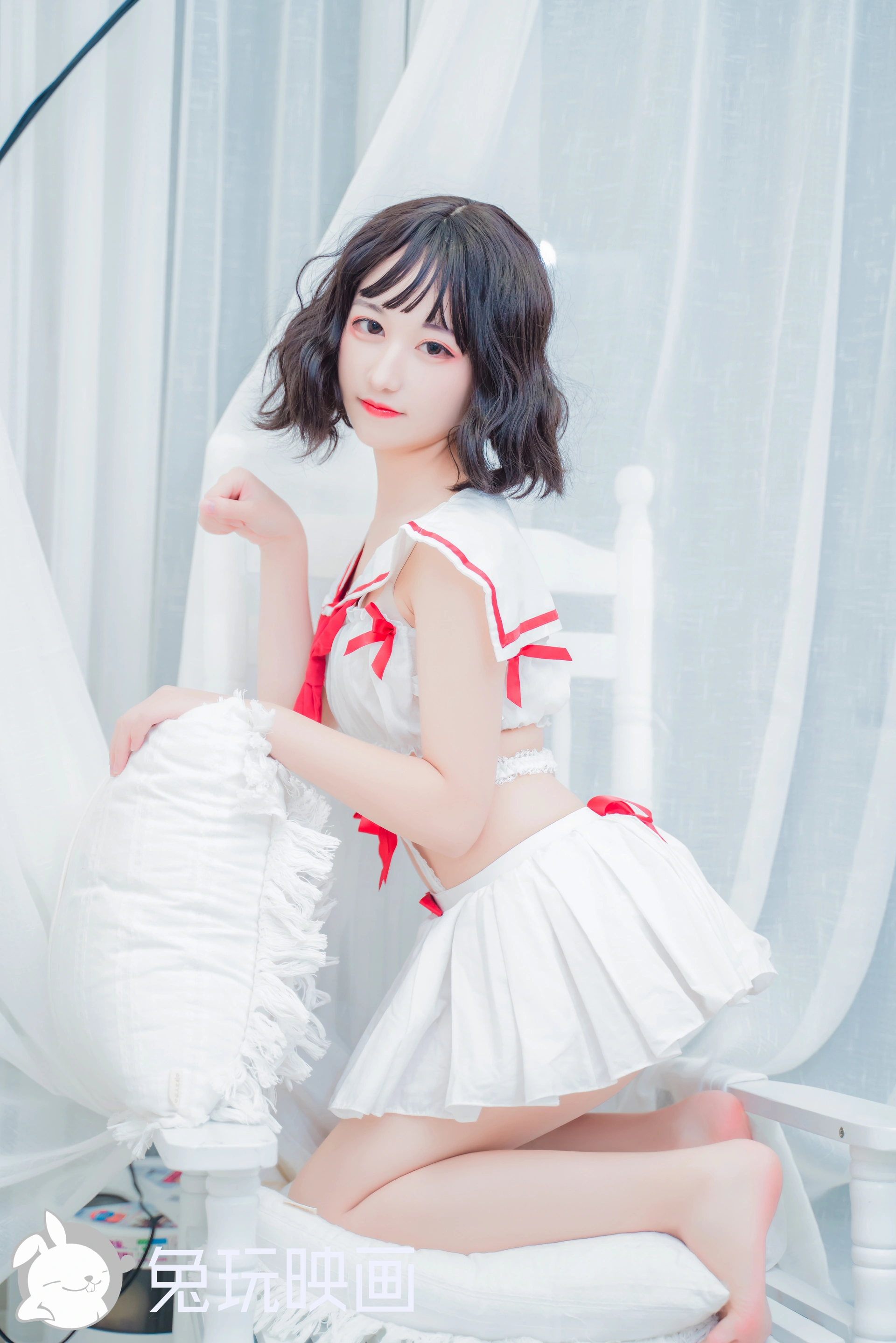 C33.002 红白水手裙 [40P-590MB]