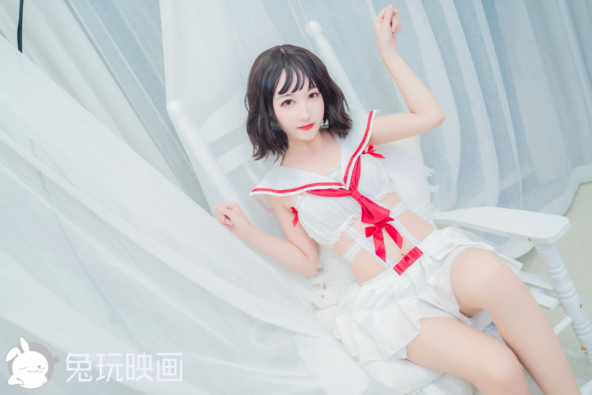 C33.002 红白水手裙 [40P-590MB]