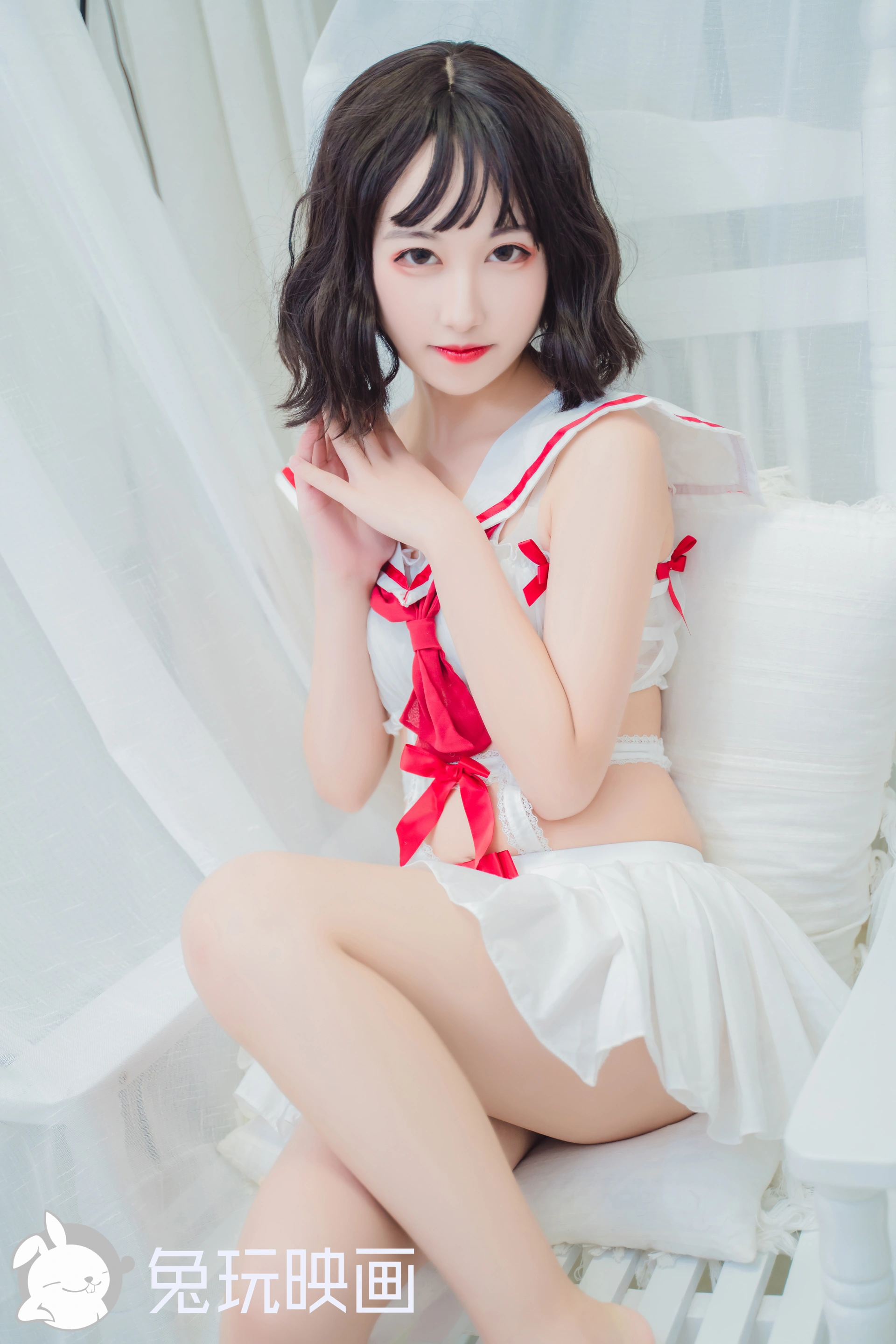 C33.002 红白水手裙 [40P-590MB]