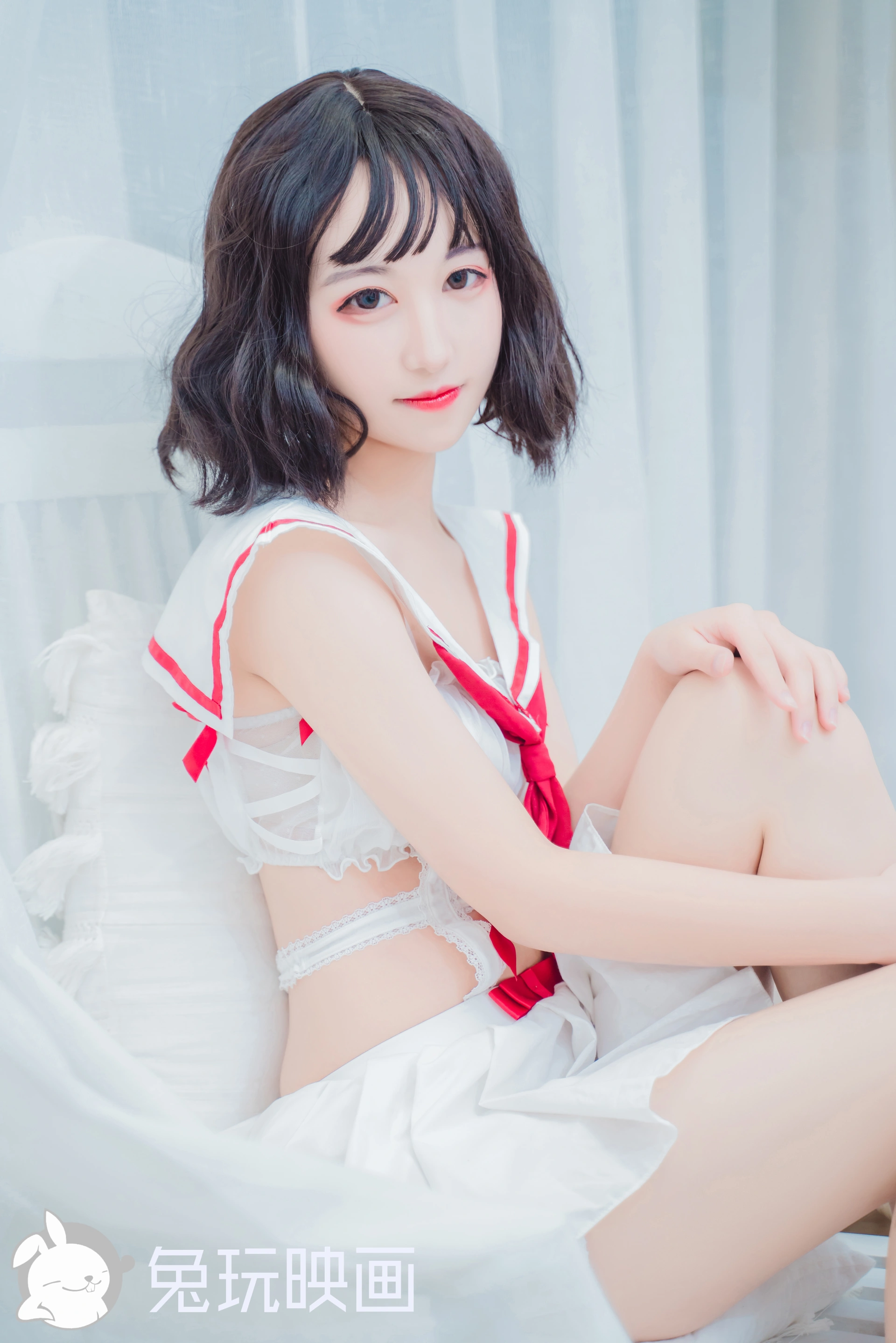 C33.002 红白水手裙 [40P-590MB]
