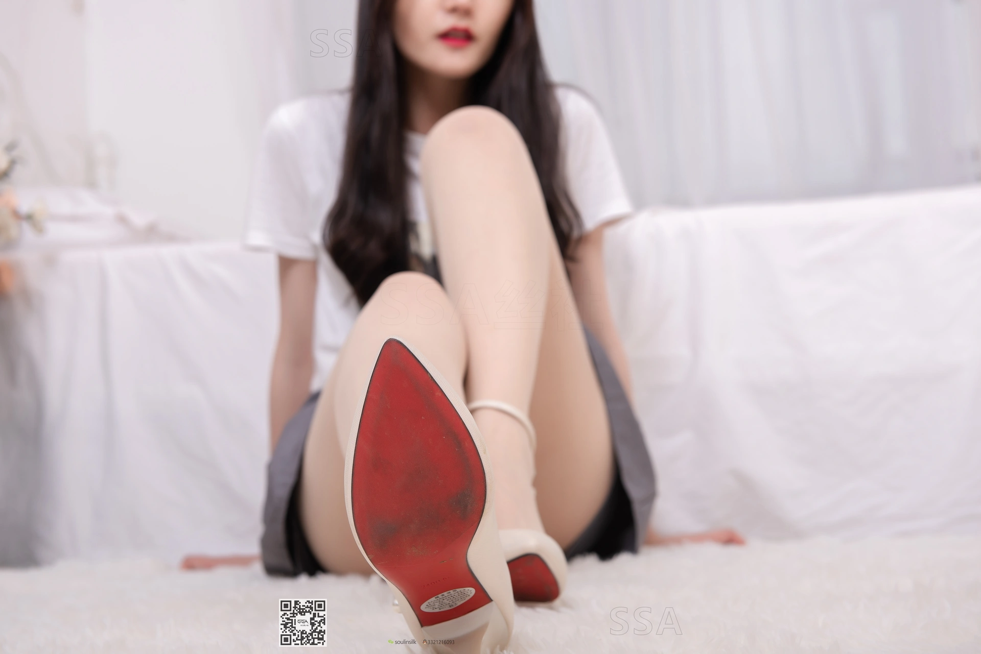 SSA丝社 超清写真 NO.166 瑶瑶休闲居家肉丝裸足 [185P-1.73GB]