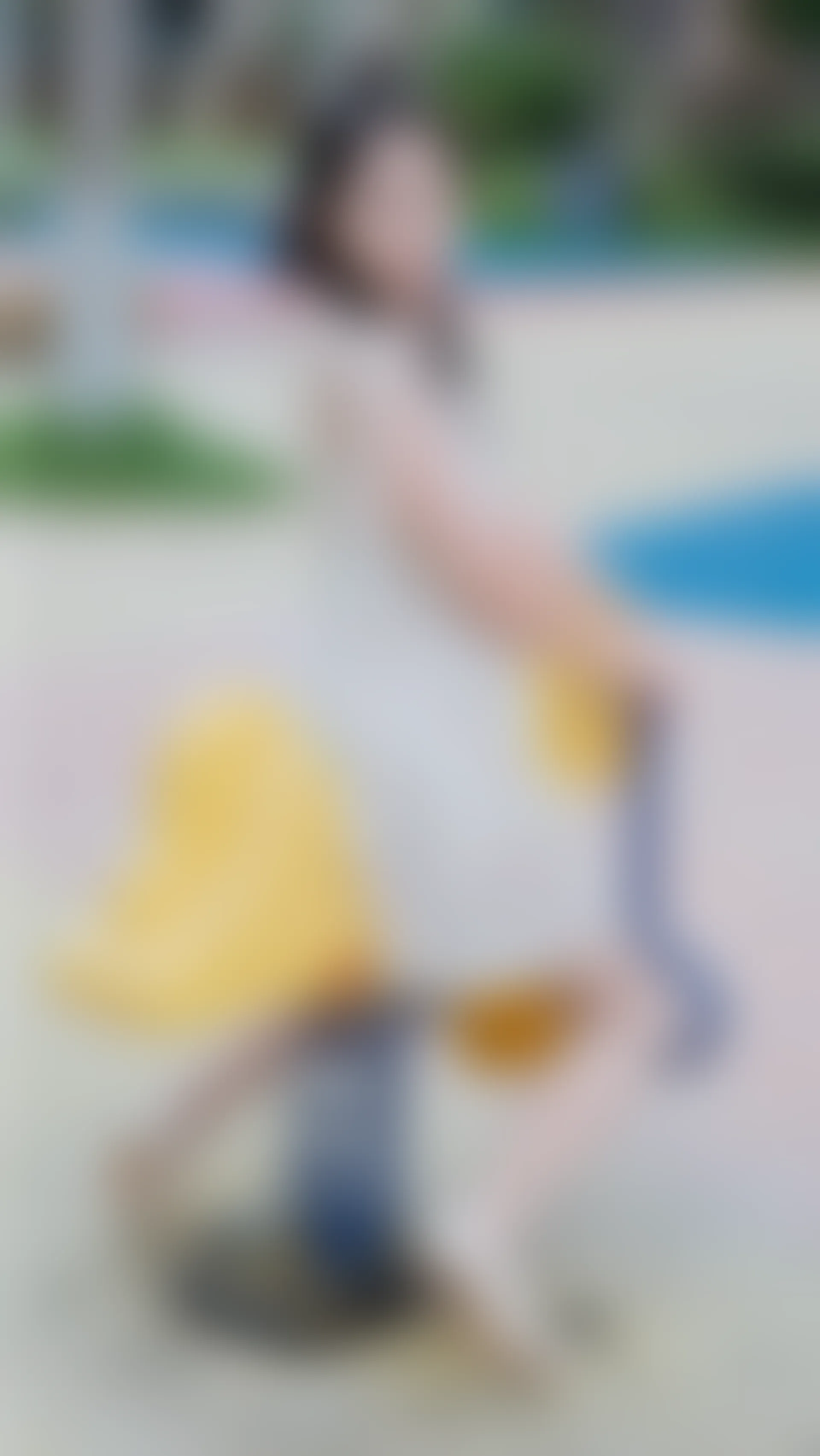 初夏女神 NO.050 双双 公园游玩[221P+1V／7.29GB]