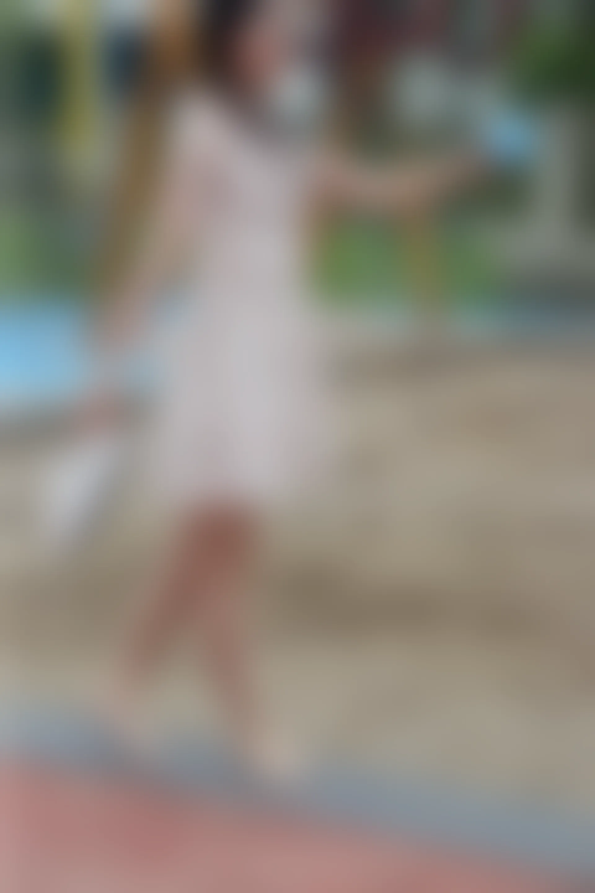 初夏女神 NO.050 双双 公园游玩[221P+1V／7.29GB]
