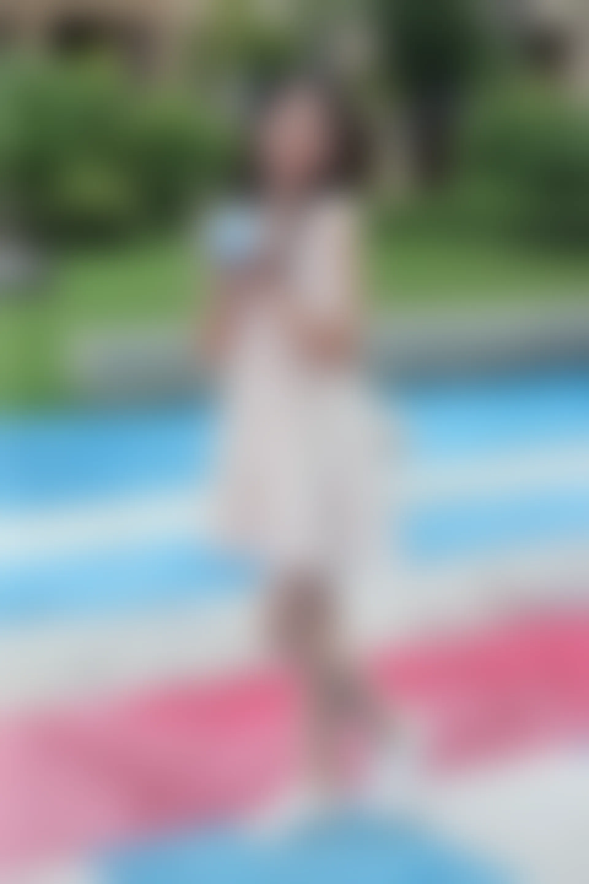 初夏女神 NO.050 双双 公园游玩[221P+1V／7.29GB]