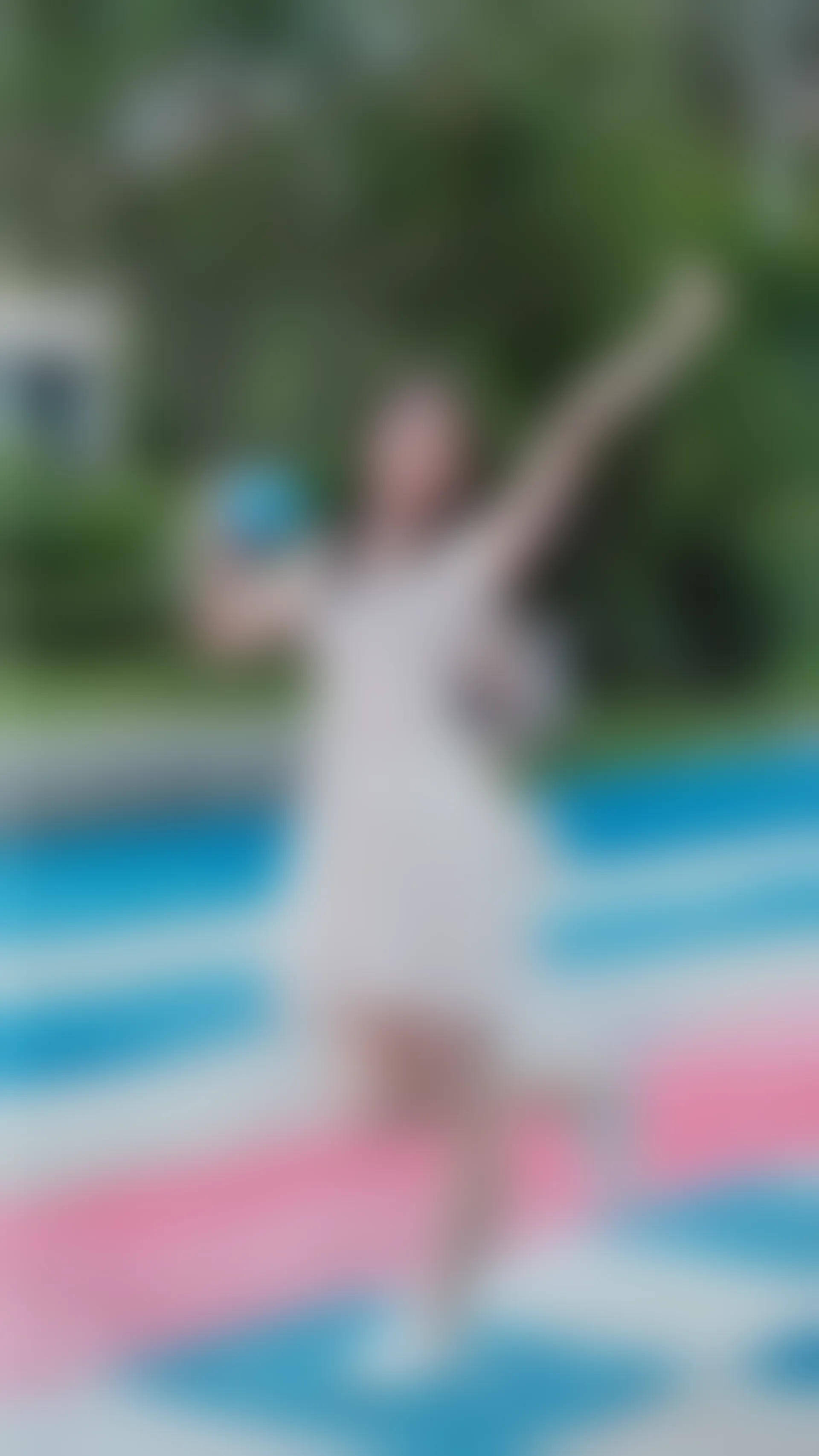 初夏女神 NO.050 双双 公园游玩[221P+1V／7.29GB]