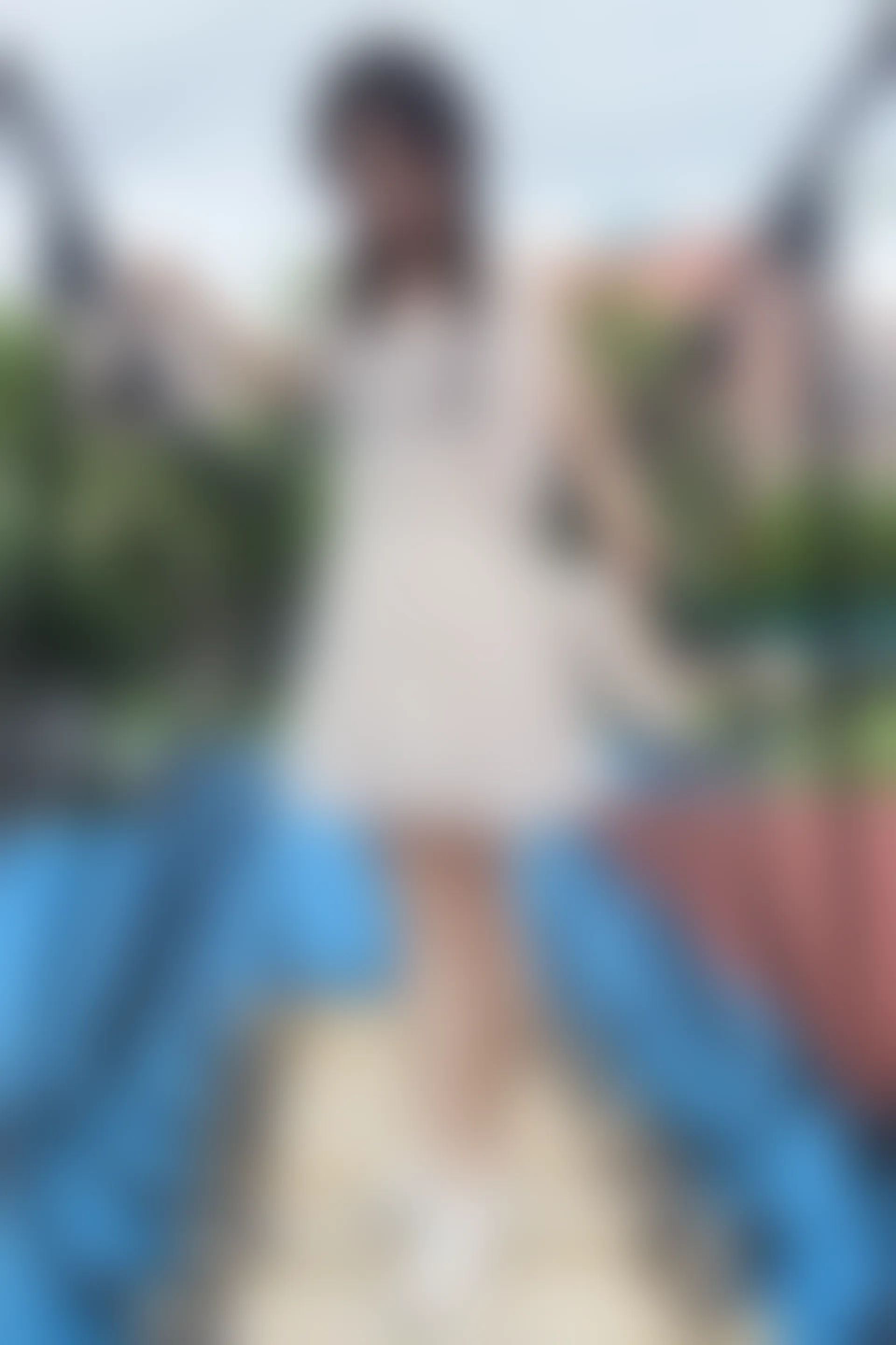 初夏女神 NO.050 双双 公园游玩[221P+1V／7.29GB]