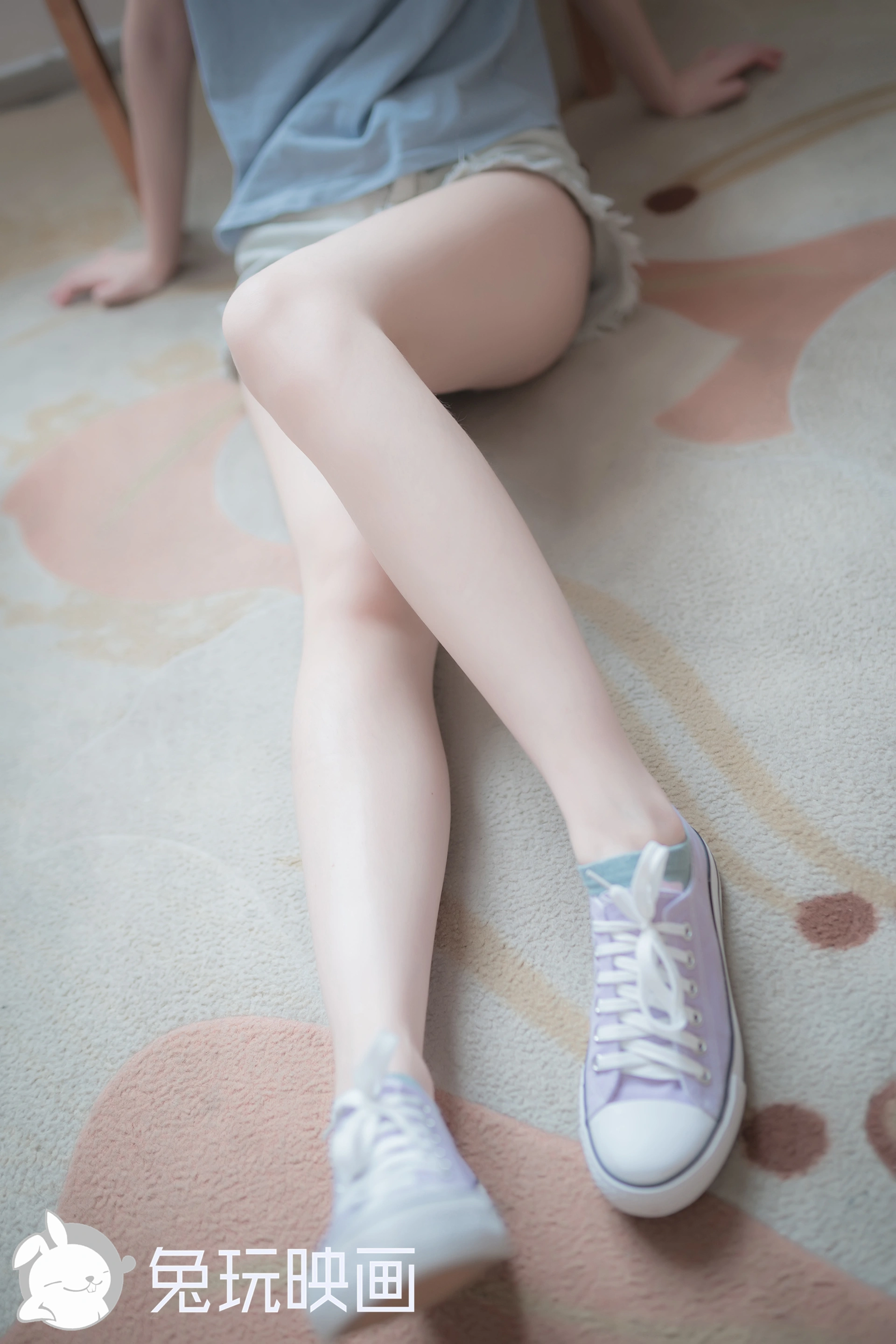C33.005 妹妹的果腿 [40P-79MB]