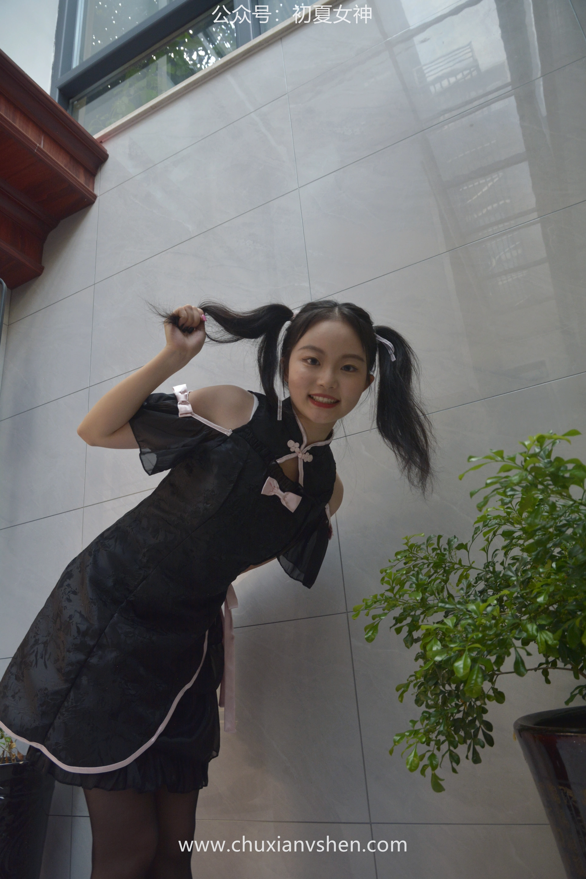 初夏女神 NO.047 双双 鬼马少女[134P+1V／5.35GB]