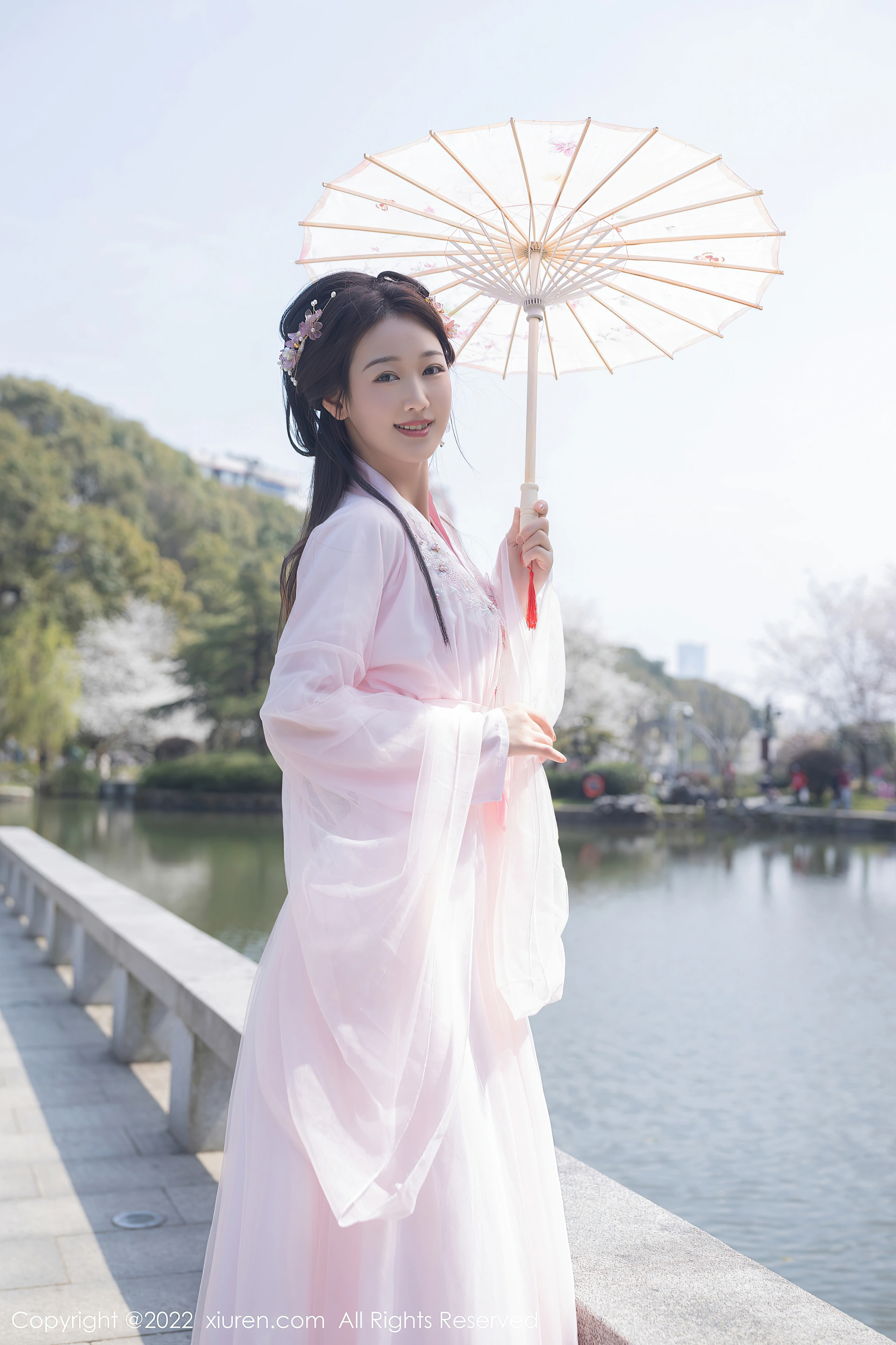 XiuRen秀人网 2022.03.21 No.4749 唐安琪 古装美腿[76+1P 725MB]