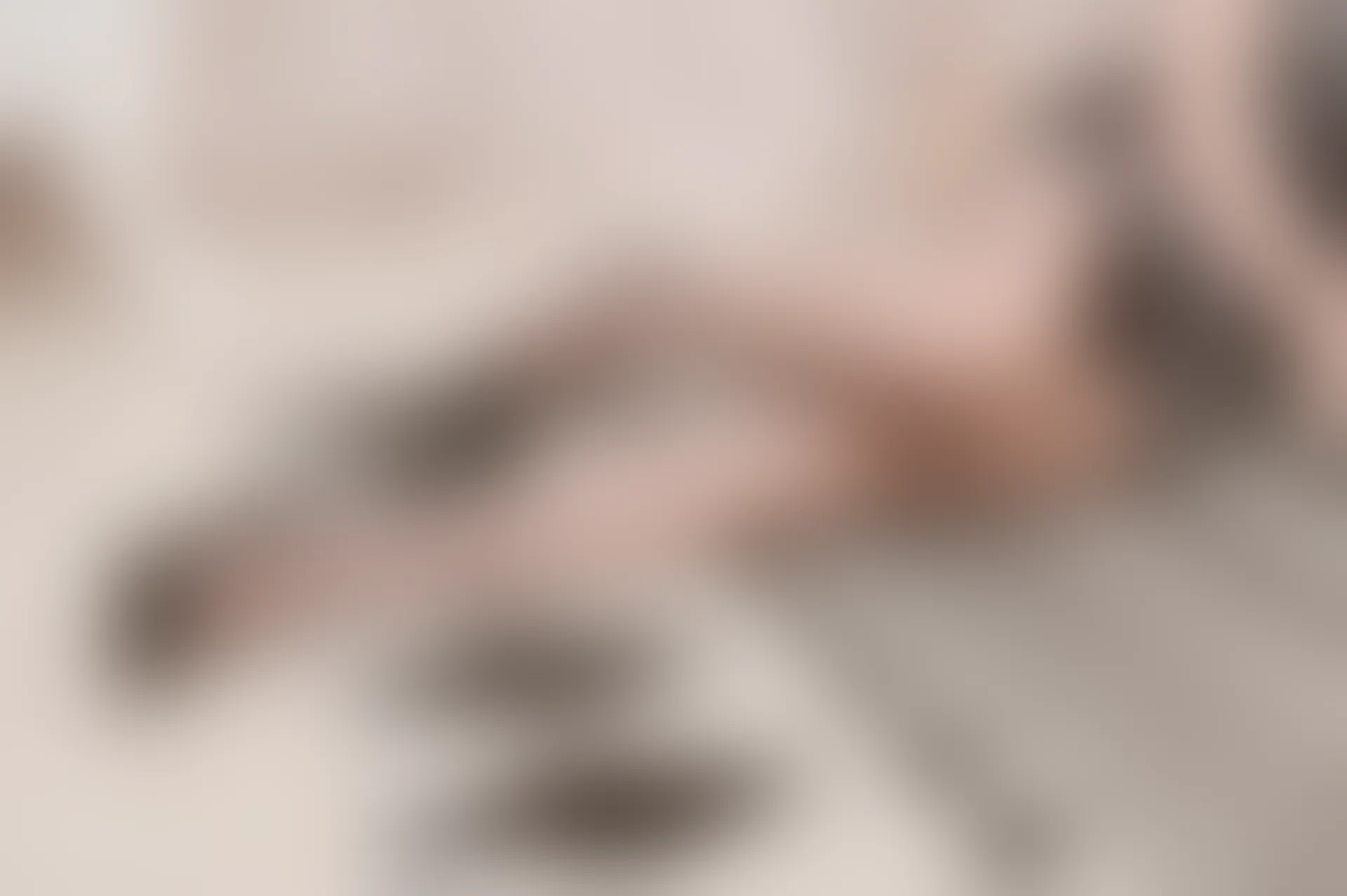 SSA丝社 超清写真 NO.105 西西 腿模西西超短旗袍灰丝脱丝特写[153P-1.04GB]