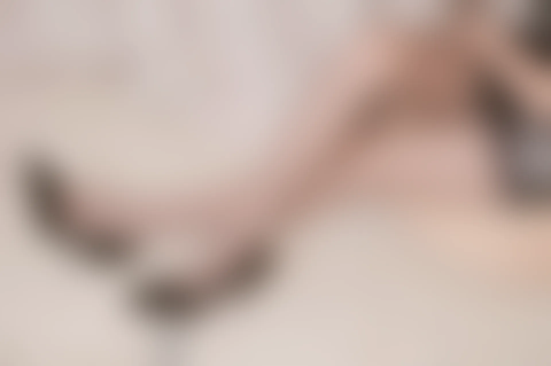 SSA丝社 超清写真 NO.105 西西 腿模西西超短旗袍灰丝脱丝特写[153P-1.04GB]