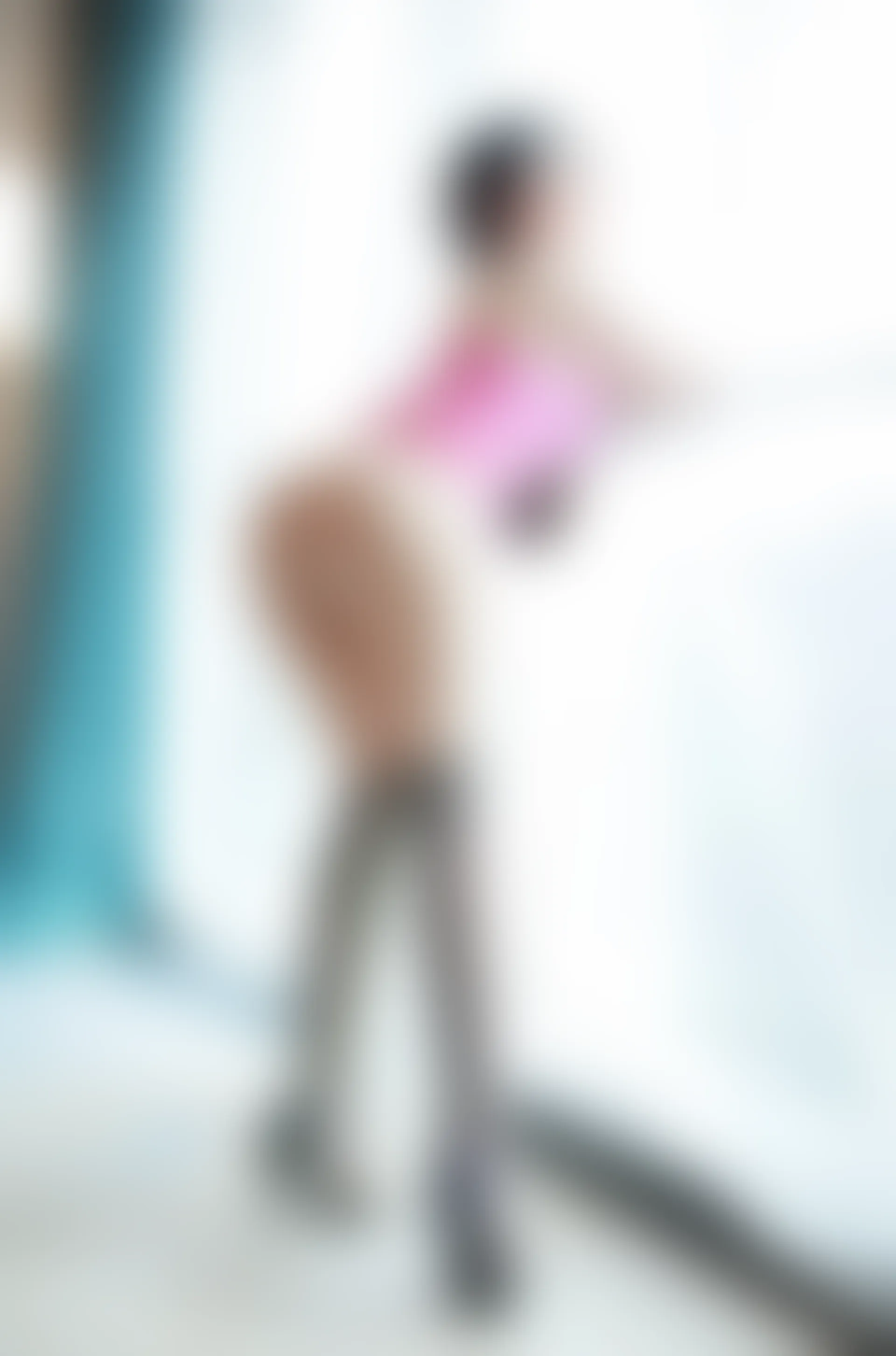 XiuRen秀人网 2022.03.04 No.4670 诗诗kiki 黑丝美臀[76+P 653MB]