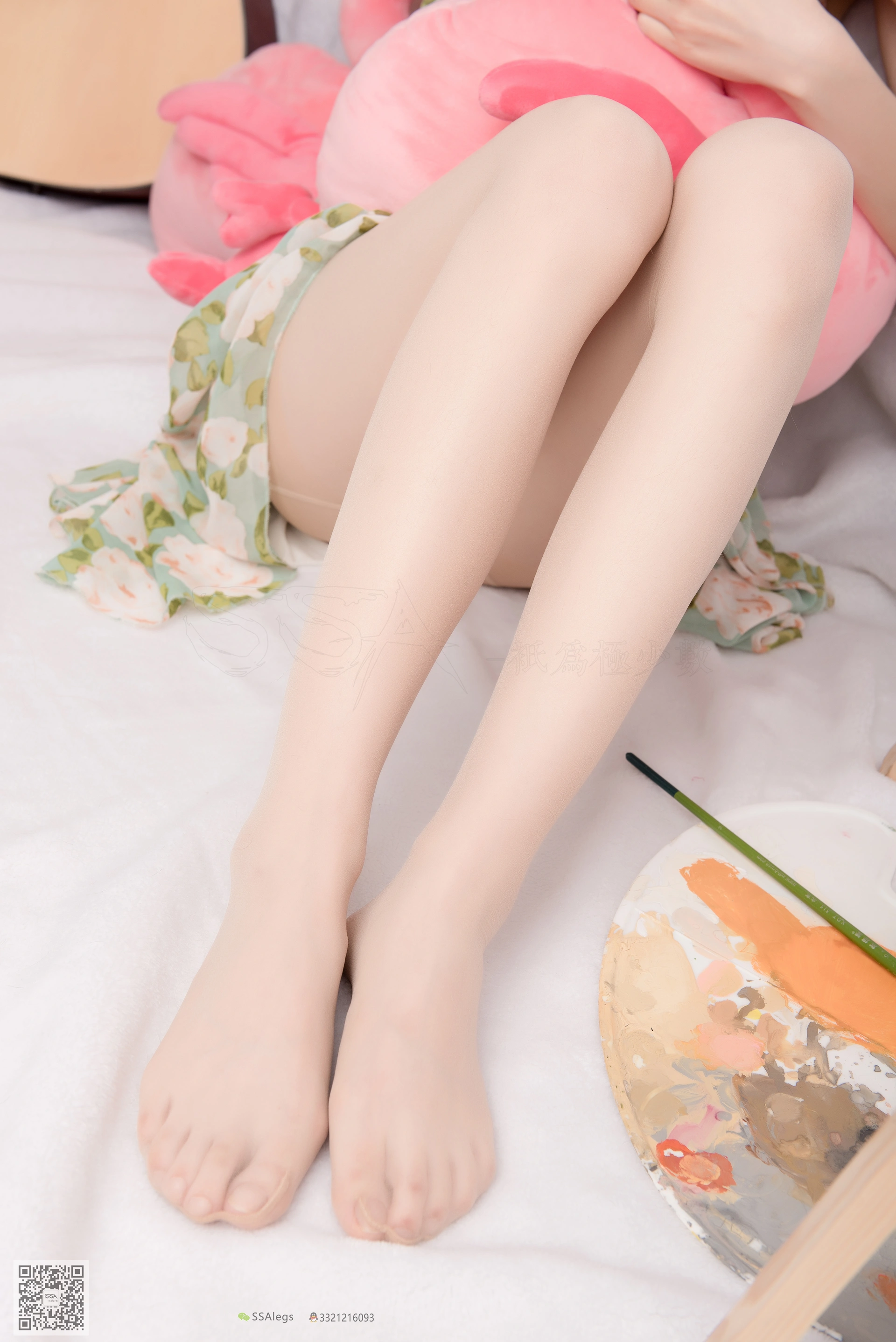 SSA丝社 超清写真 NO.022 琪琪 化身灵魂画师肉丝美足特写[99P-971MB]