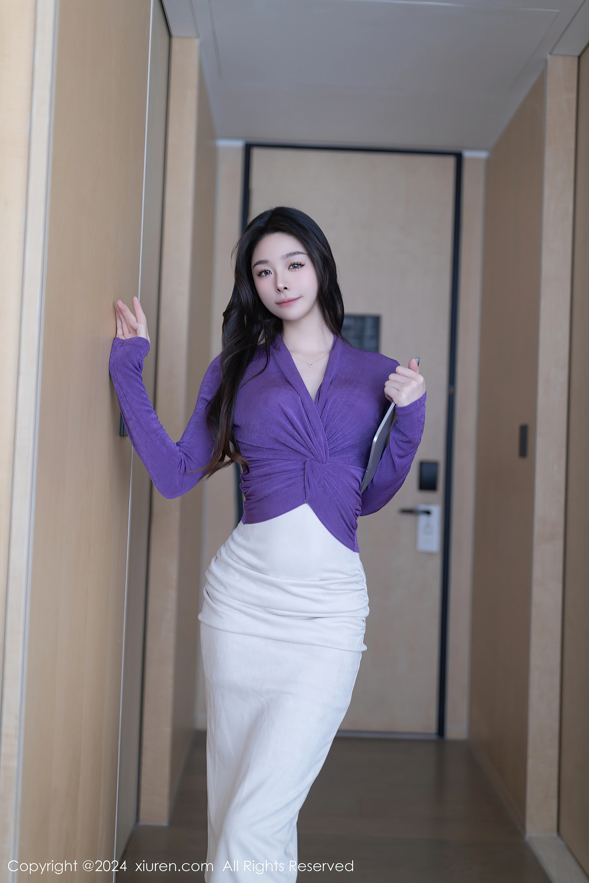 XIUREN秀人网 2024.01.18 NO.7982 小逗逗[80+1P／697MB]