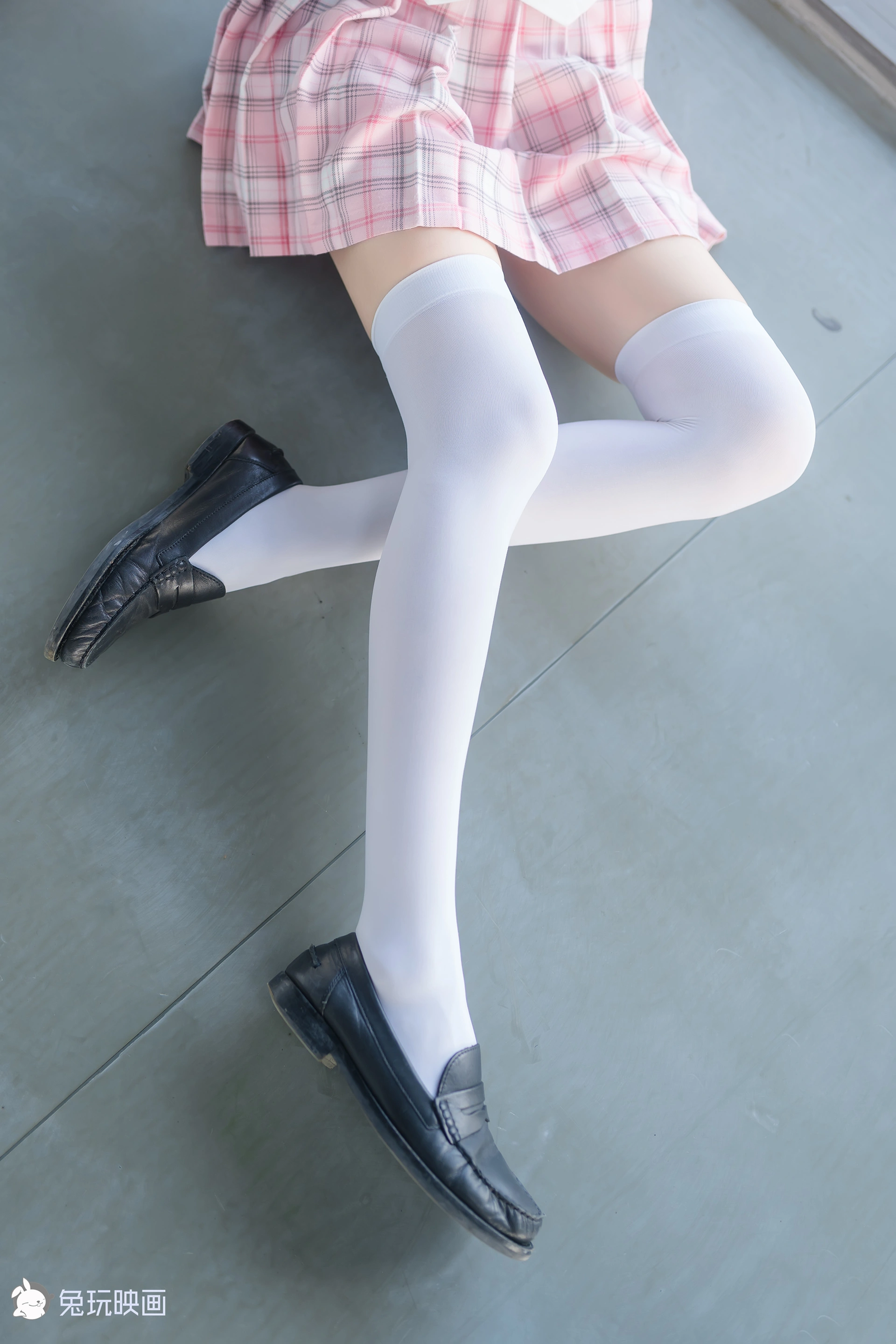 C04.003 粉嫩嫩 [41P-68MB]