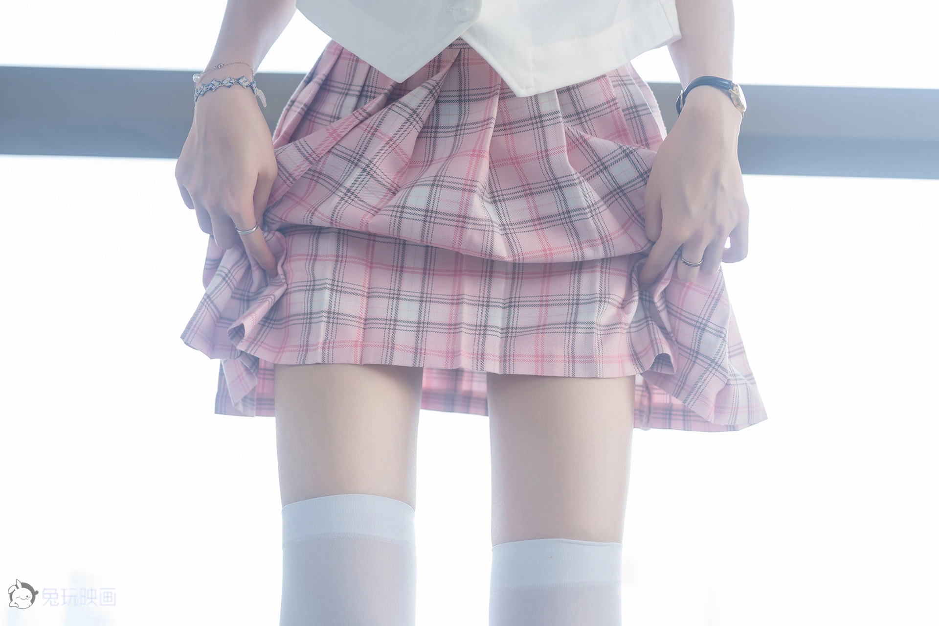 C04.003 粉嫩嫩 [41P-68MB]